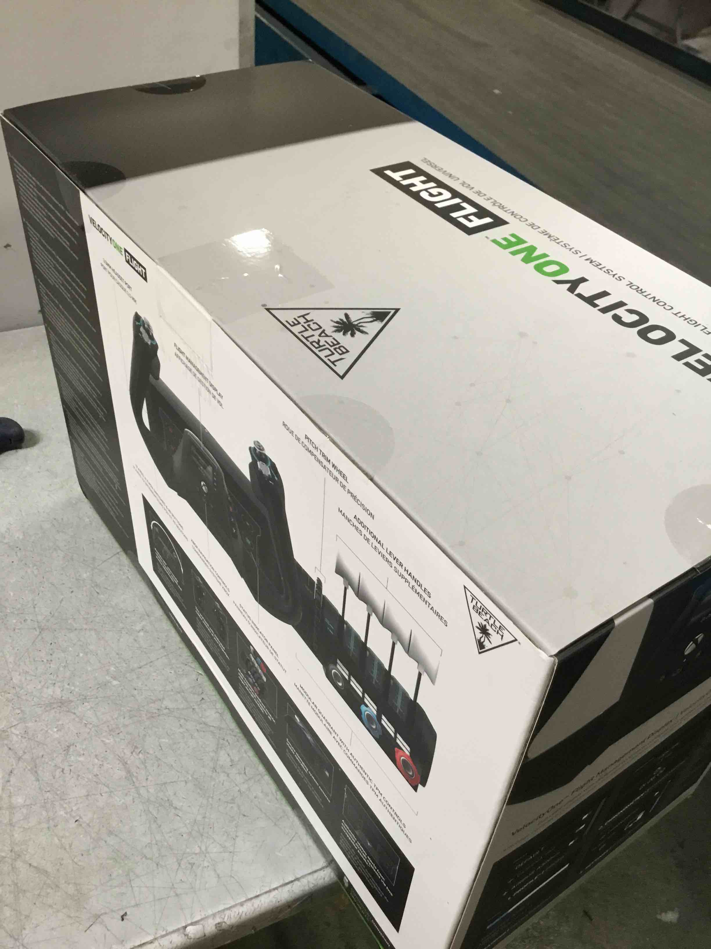 https://s3.amazonaws.com/lotting-images-prod/bidfta/GRA3534381_1749657554805.jpeg