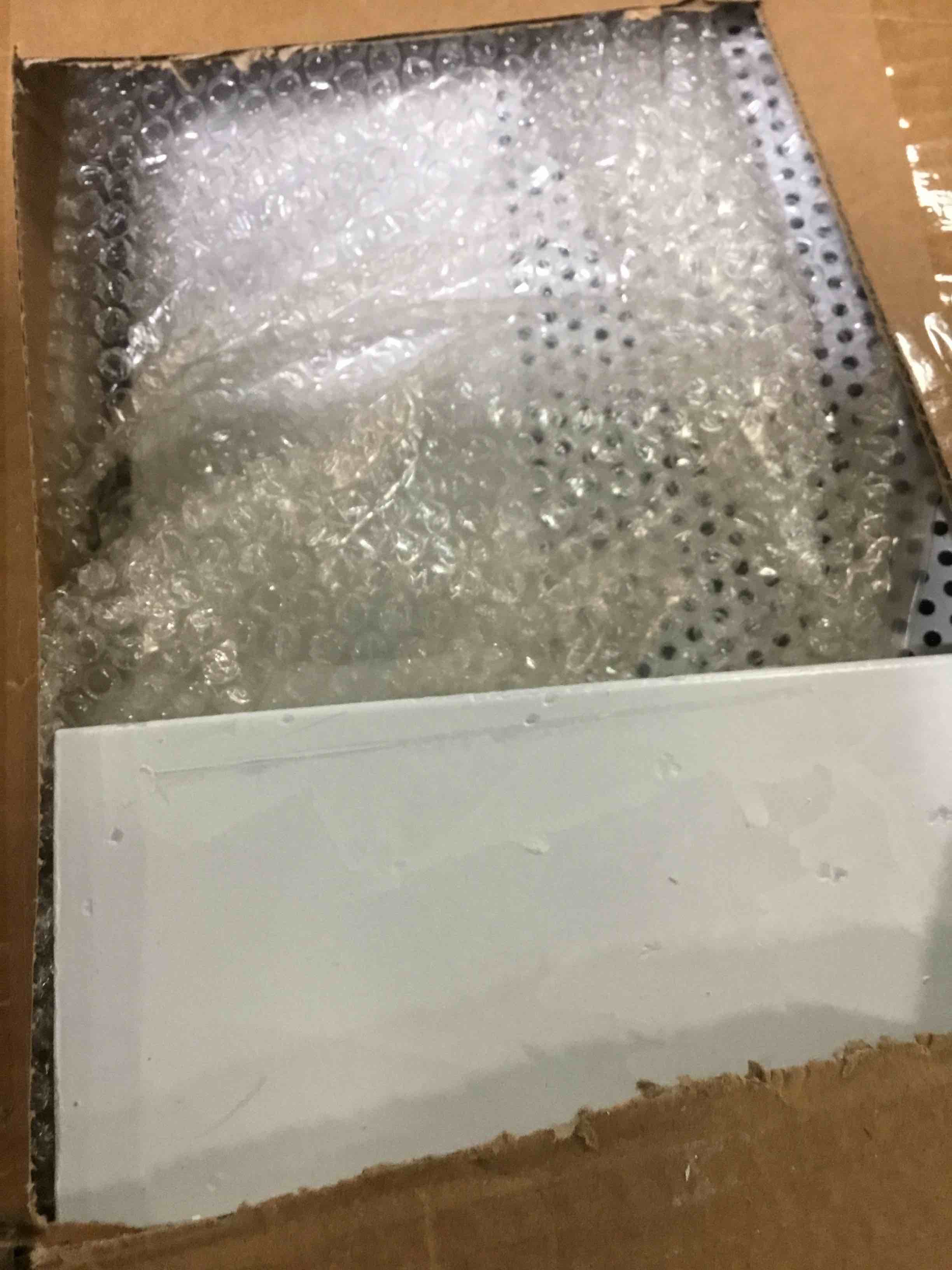 https://s3.amazonaws.com/lotting-images-prod/bidfta/GRA3534399_1749659592064.jpeg