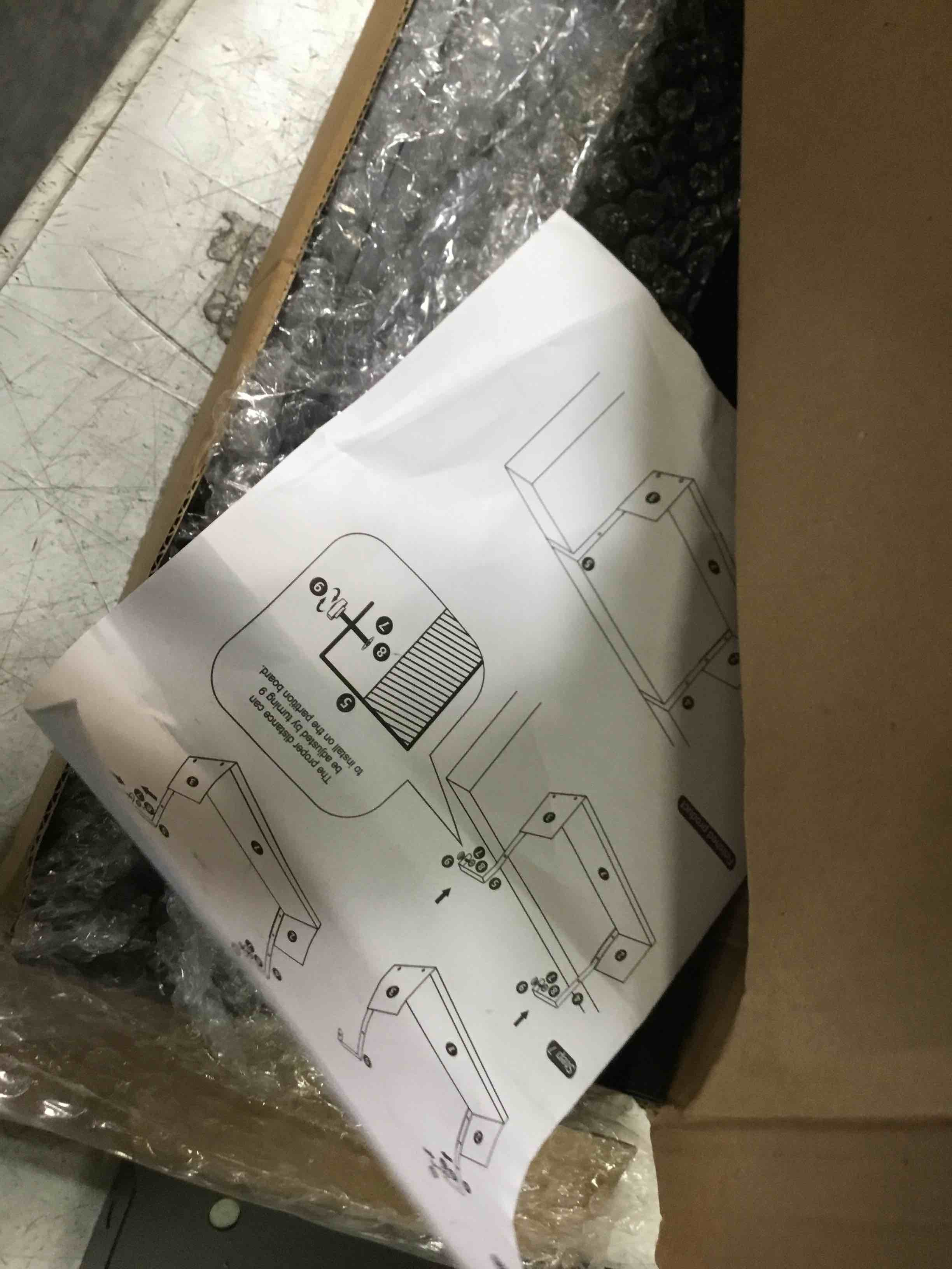 https://s3.amazonaws.com/lotting-images-prod/bidfta/GRA3534453_1749669607325.jpeg