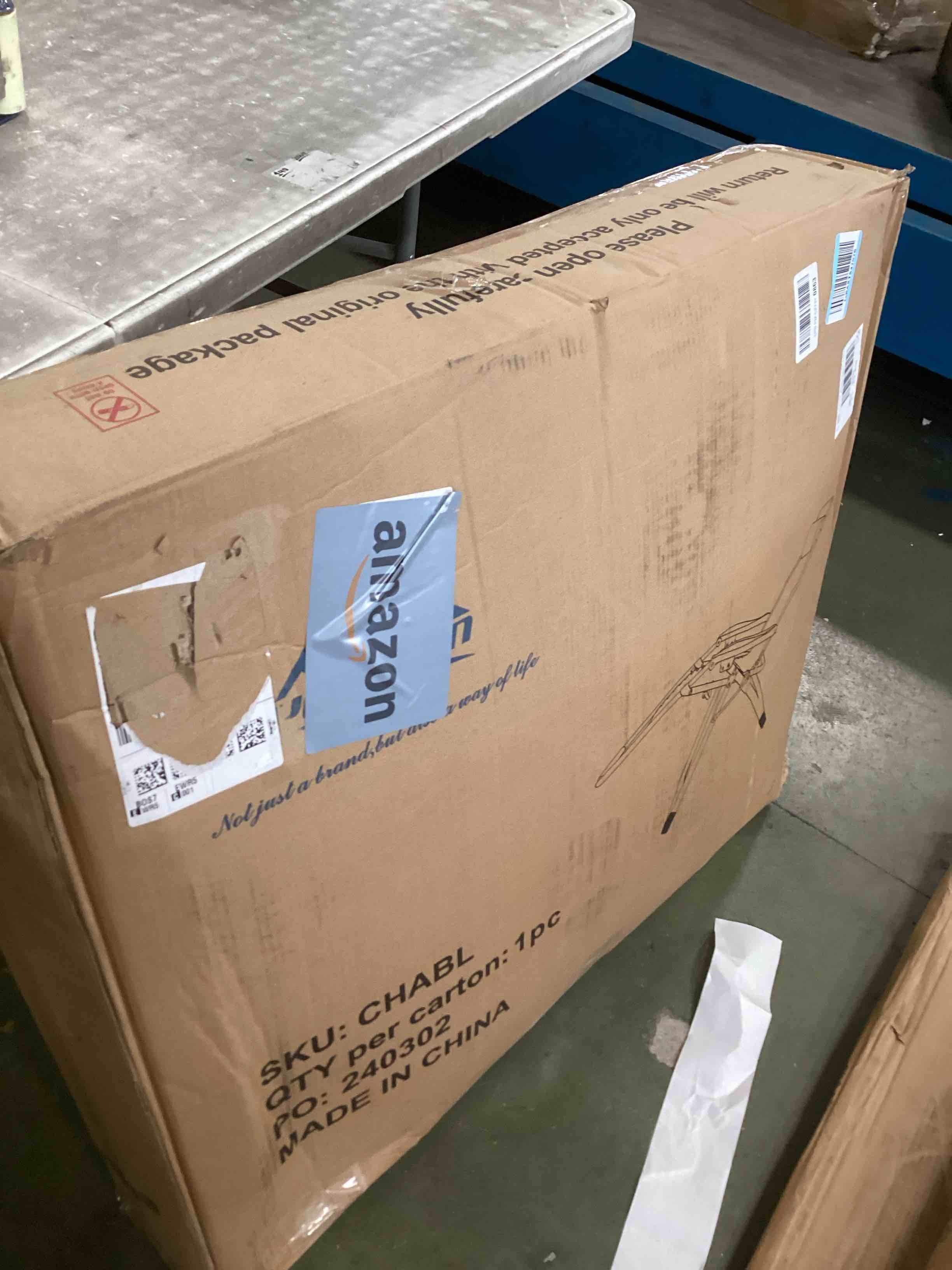 https://s3.amazonaws.com/lotting-images-prod/bidfta/GRA3534525_1749733006630.jpeg