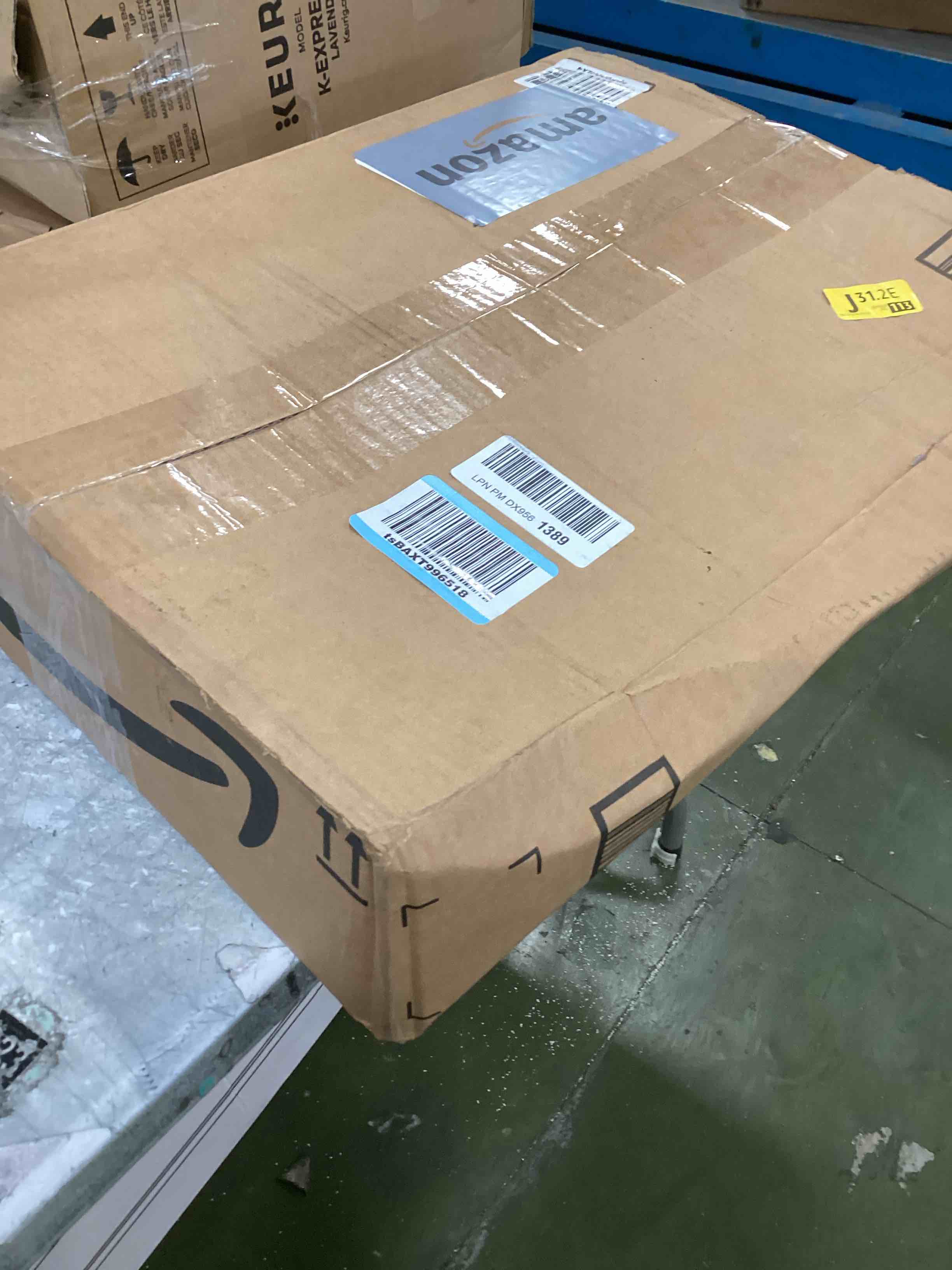 https://s3.amazonaws.com/lotting-images-prod/bidfta/GRA3534870_1749839932803.jpeg