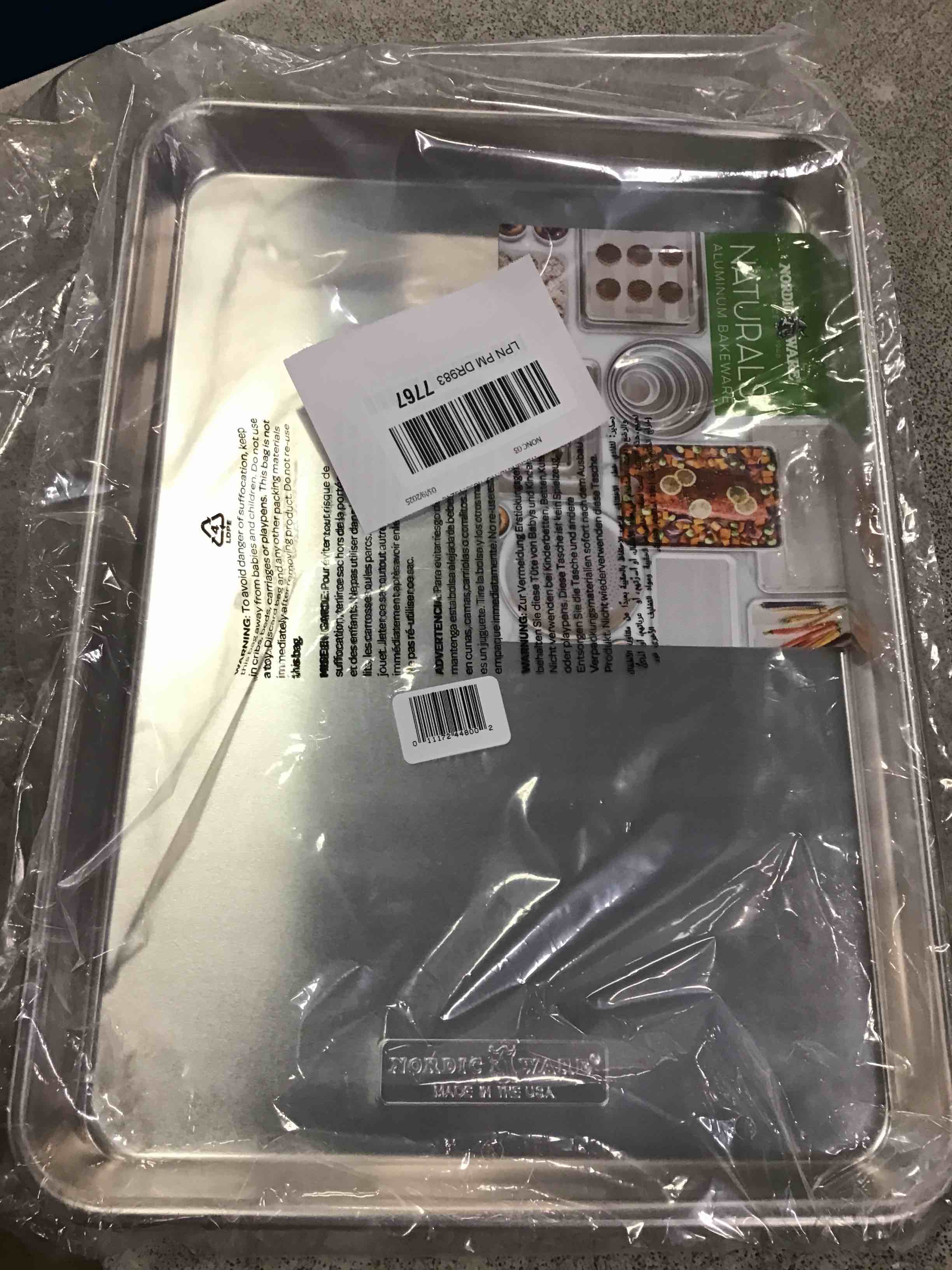 https://s3.amazonaws.com/lotting-images-prod/bidfta/GRA3535080_1745939342623.jpeg