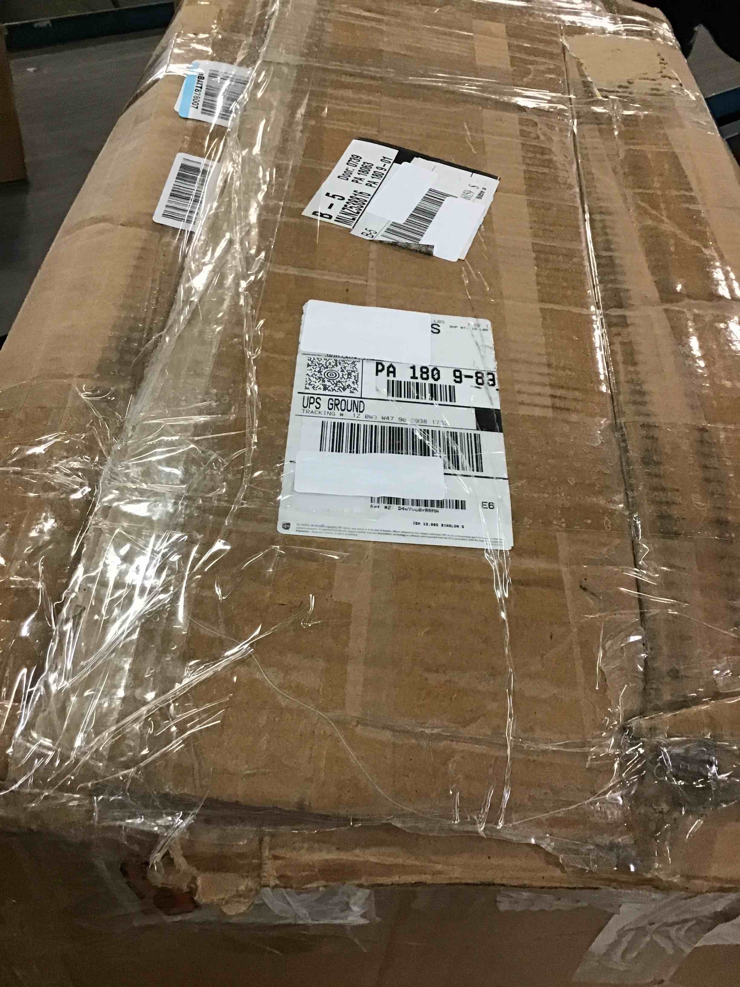 https://s3.amazonaws.com/lotting-images-prod/bidfta/GRA3535168_1745952130140.jpeg
