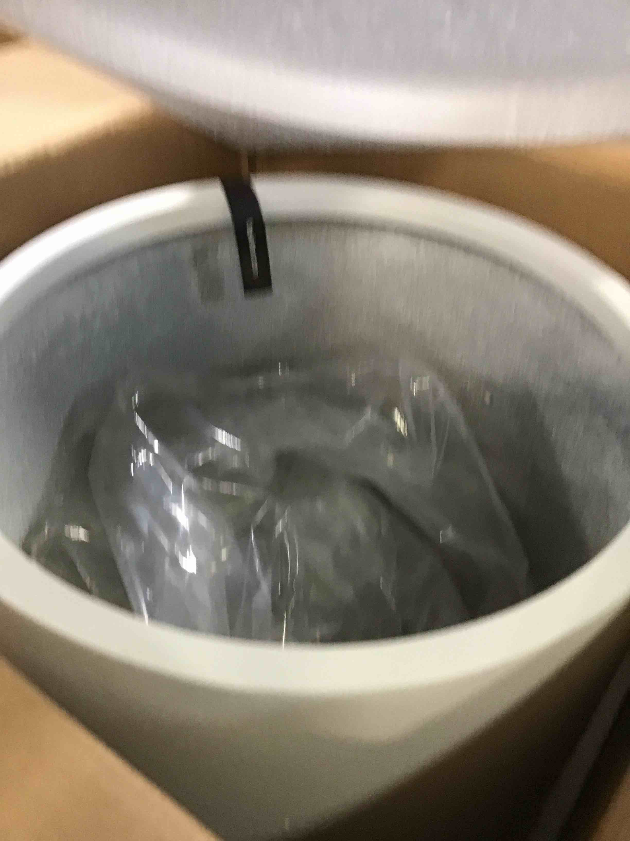 https://s3.amazonaws.com/lotting-images-prod/bidfta/GRA3535260_1746019579071.jpeg