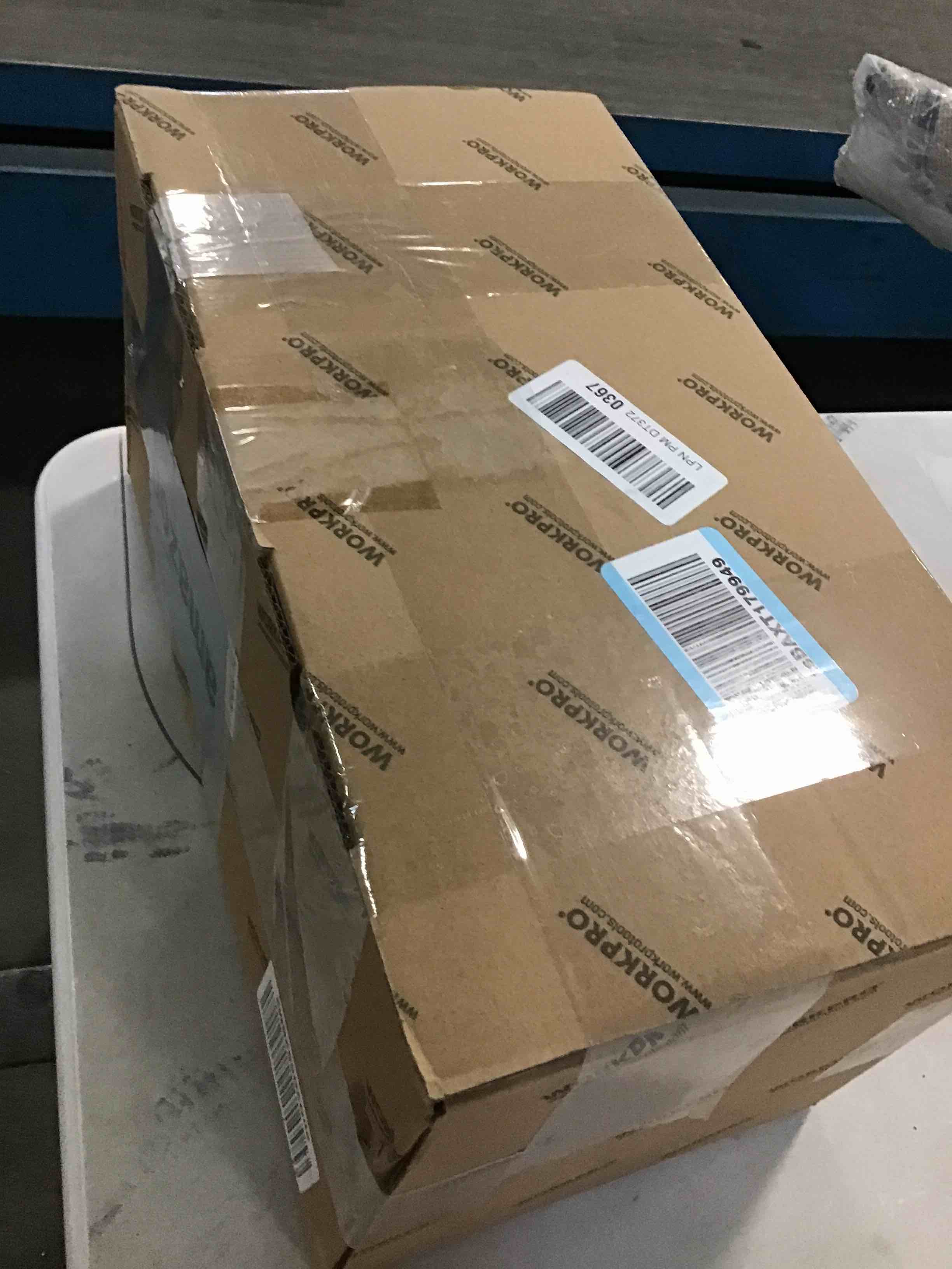 https://s3.amazonaws.com/lotting-images-prod/bidfta/GRA3535438_1746103147167.jpeg