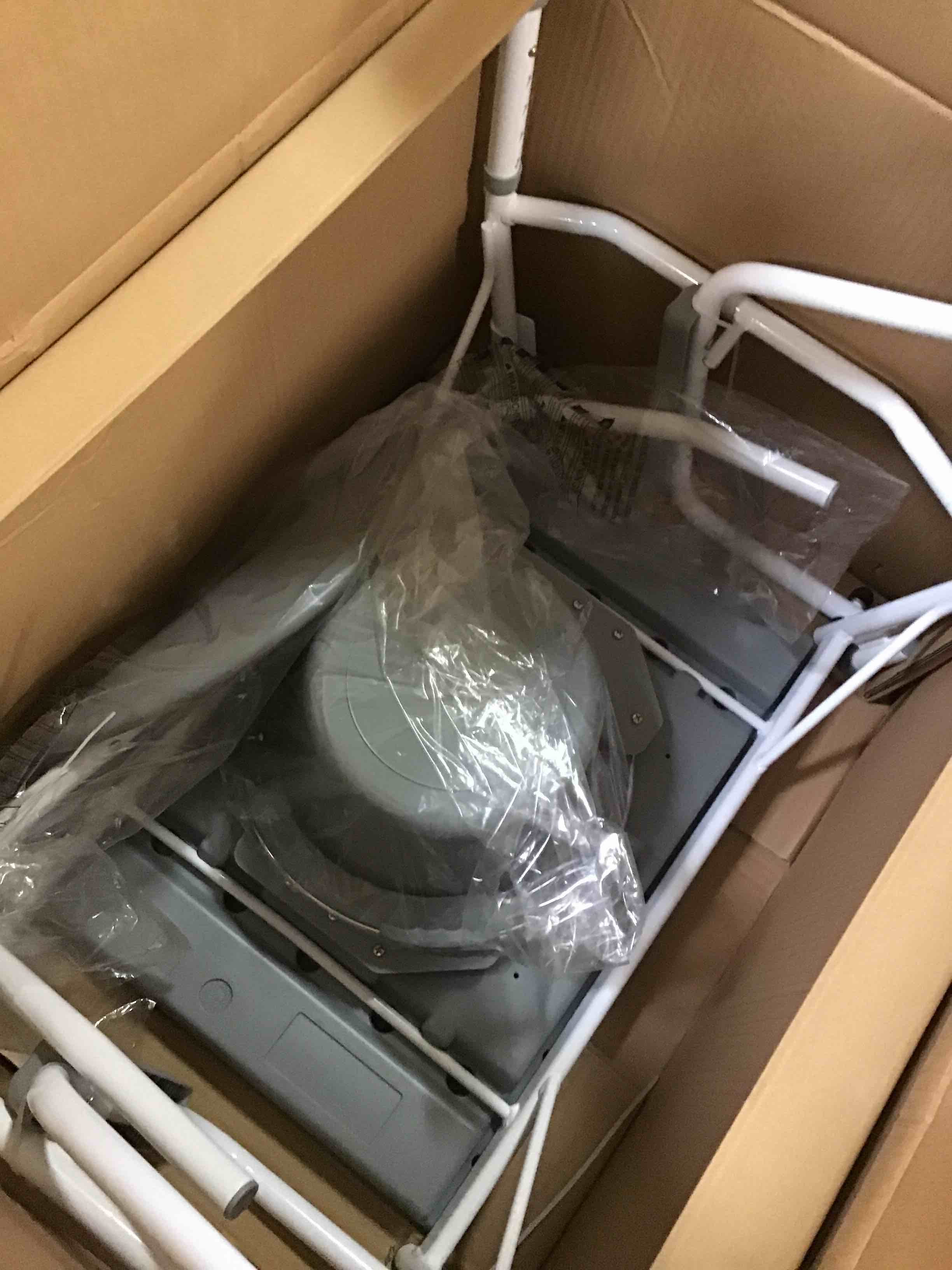 https://s3.amazonaws.com/lotting-images-prod/bidfta/GRA3535444_1746103511087.jpeg