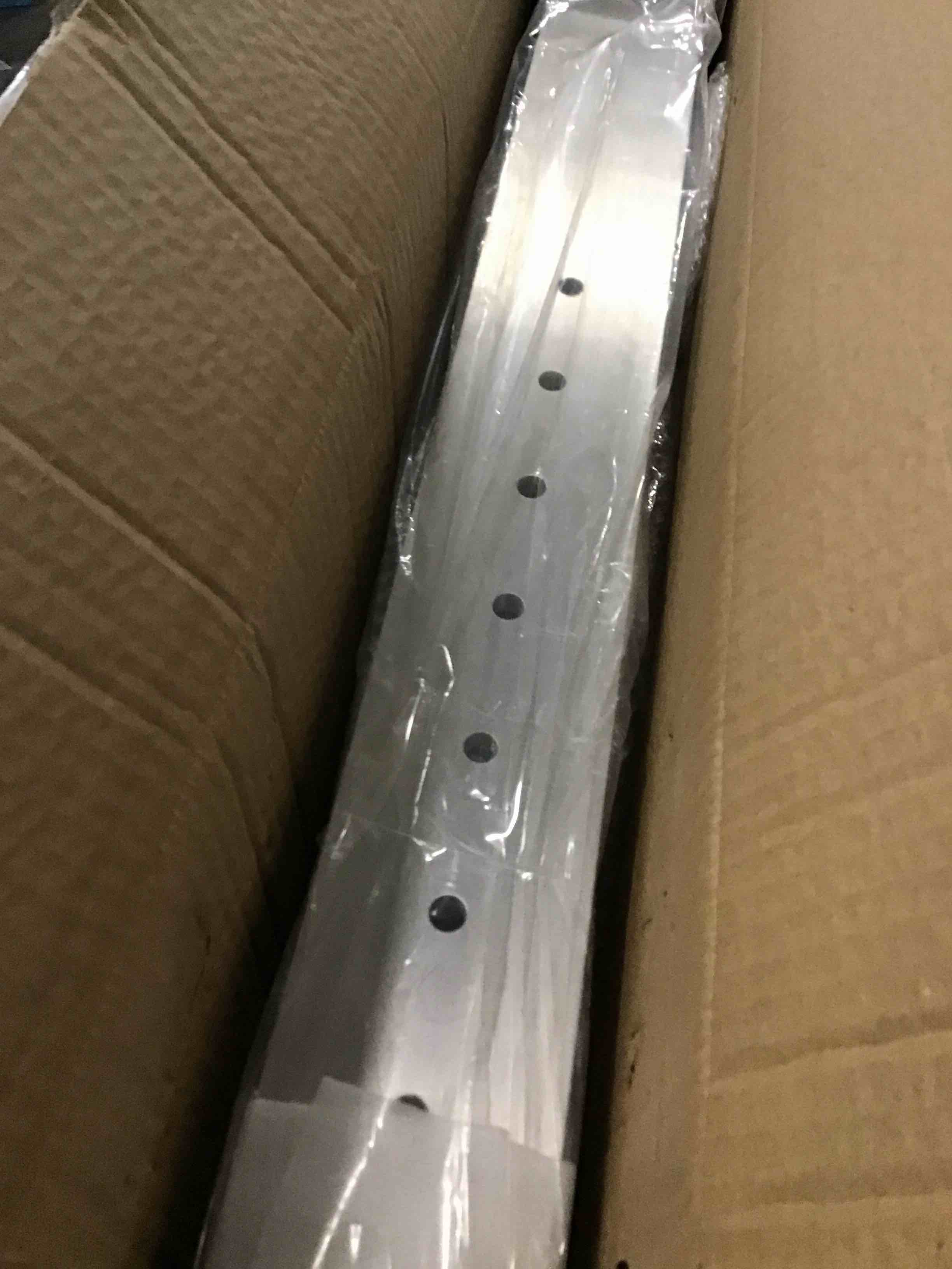 https://s3.amazonaws.com/lotting-images-prod/bidfta/GRA3536137_1746639444778.jpeg