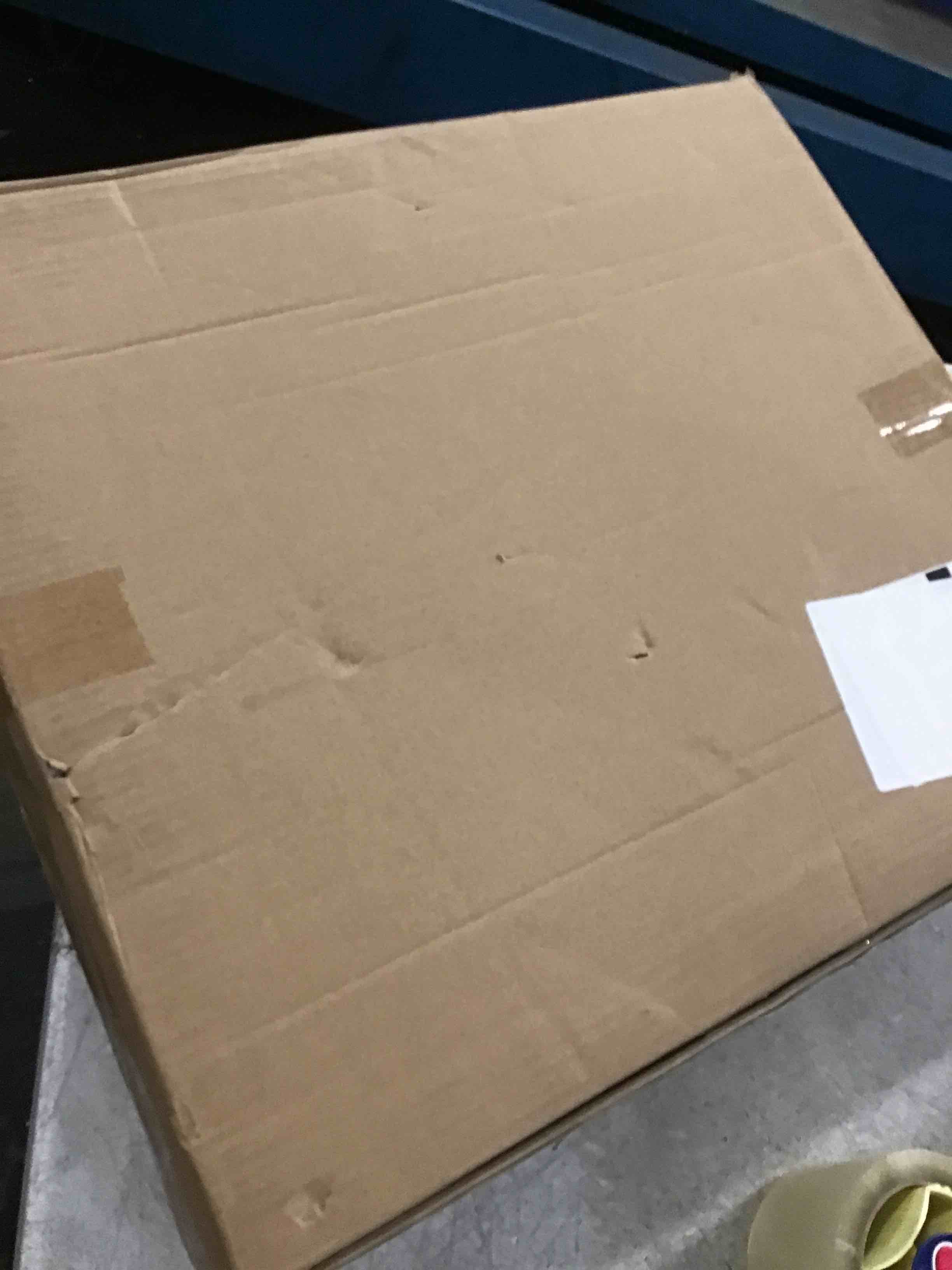 https://s3.amazonaws.com/lotting-images-prod/bidfta/GRA3536867_1747141697591.jpeg