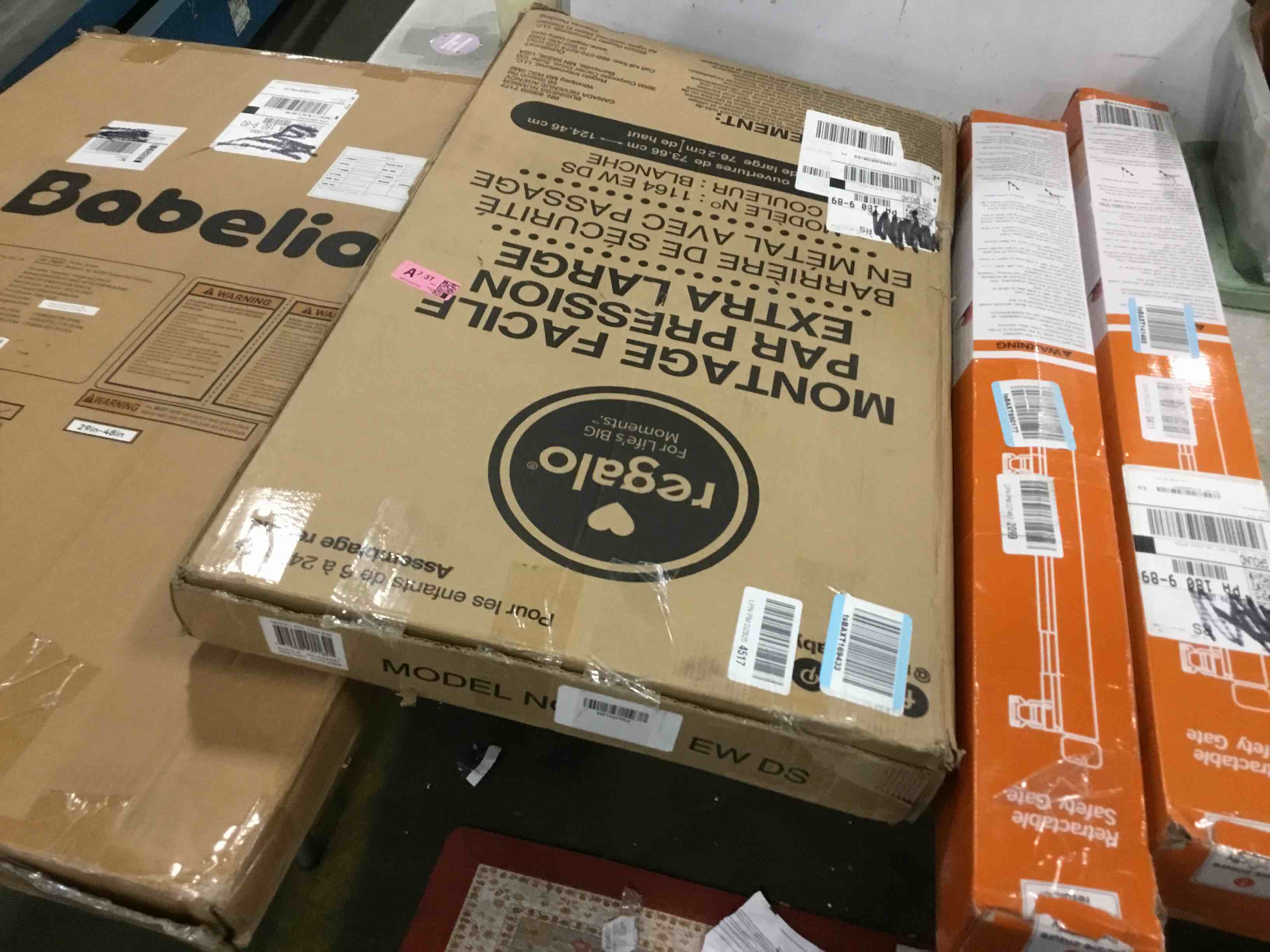 https://s3.amazonaws.com/lotting-images-prod/bidfta/GRA3539641_1748634151415.jpeg