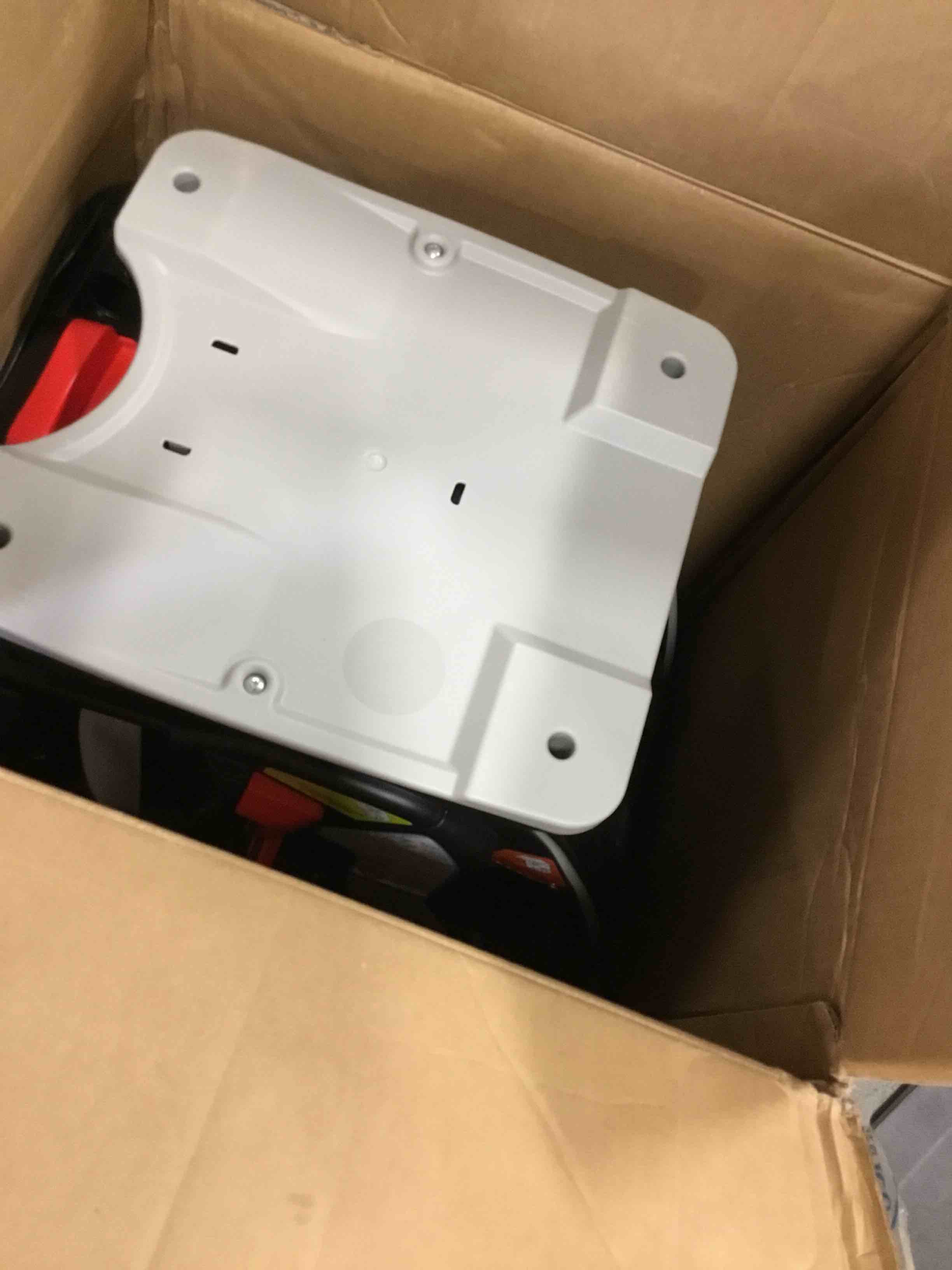 https://s3.amazonaws.com/lotting-images-prod/bidfta/GRA3539808_1748880250275.jpeg