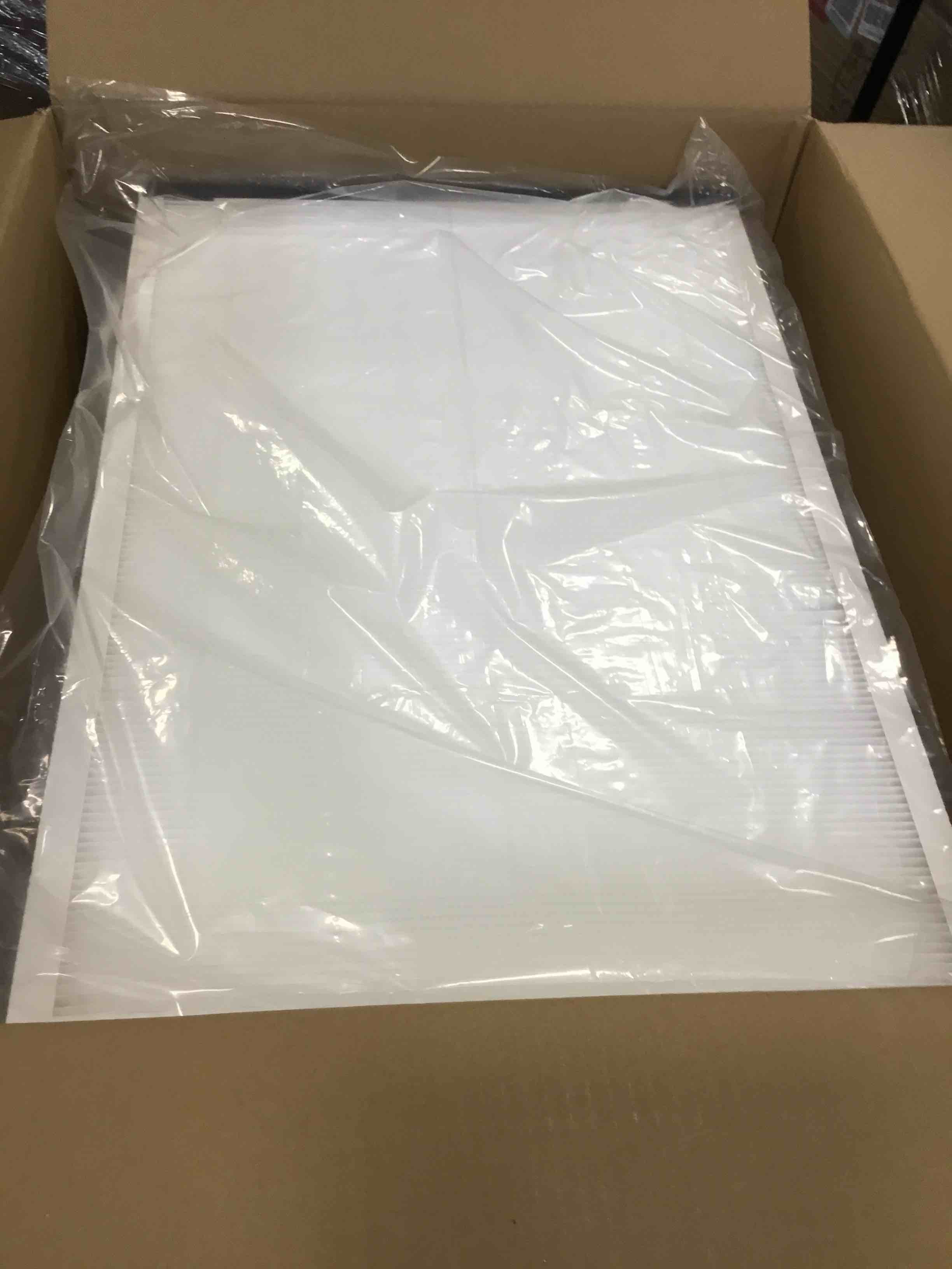 https://s3.amazonaws.com/lotting-images-prod/bidfta/GRA3540088_1748972486853.jpeg