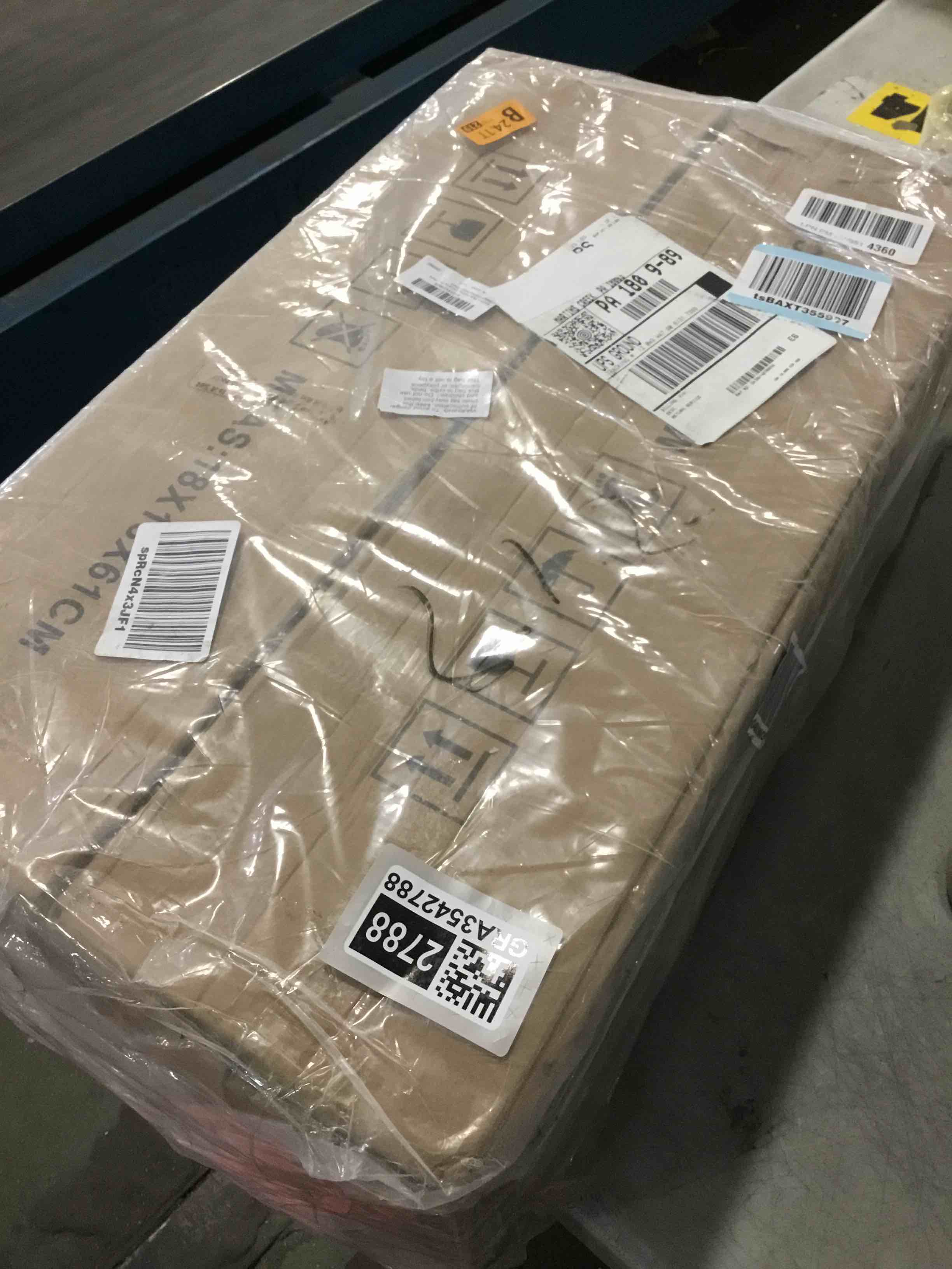https://s3.amazonaws.com/lotting-images-prod/bidfta/GRA3542788_1746468349910.jpeg
