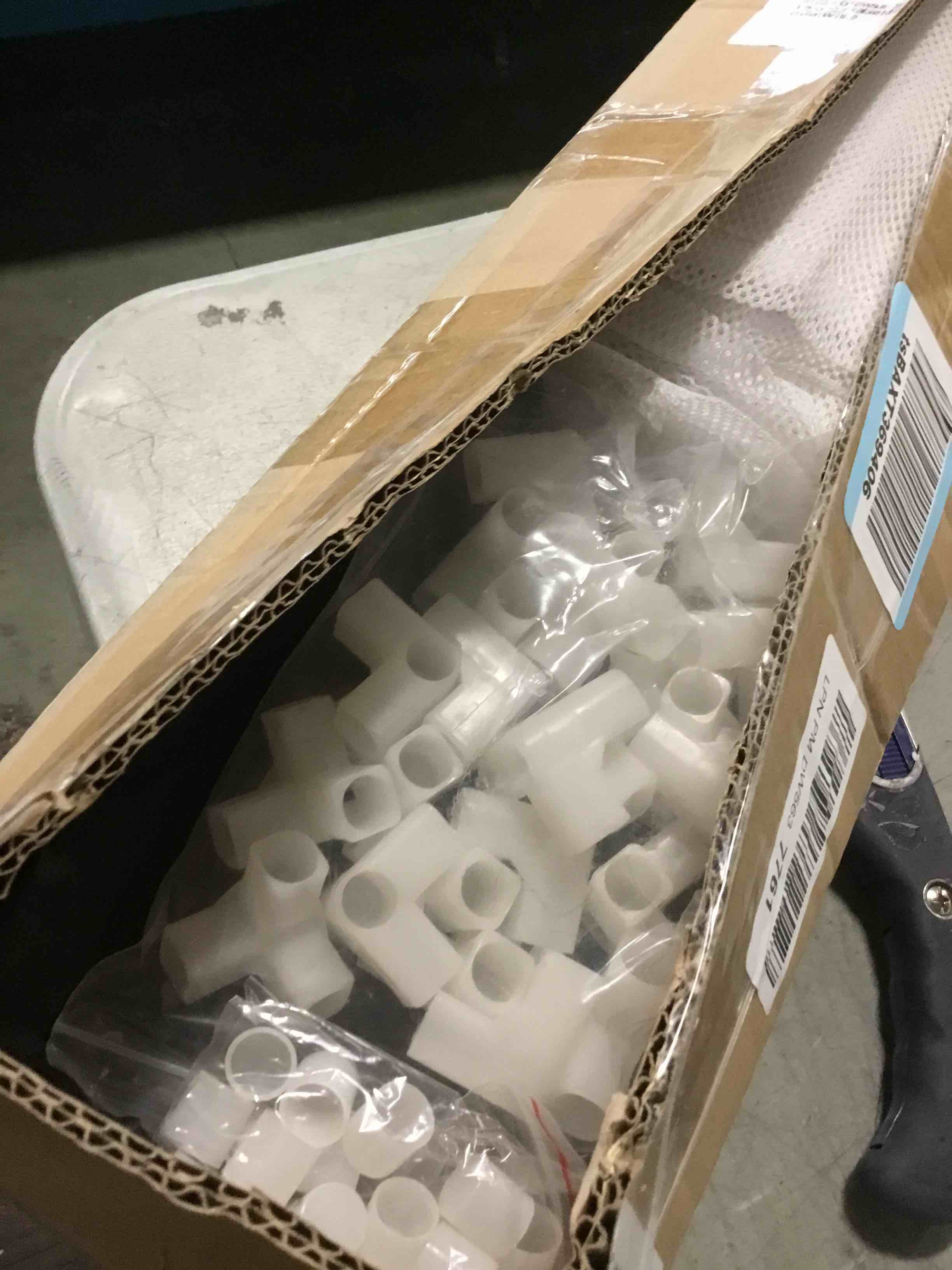 https://s3.amazonaws.com/lotting-images-prod/bidfta/GRA3542801_1746469284898.jpeg
