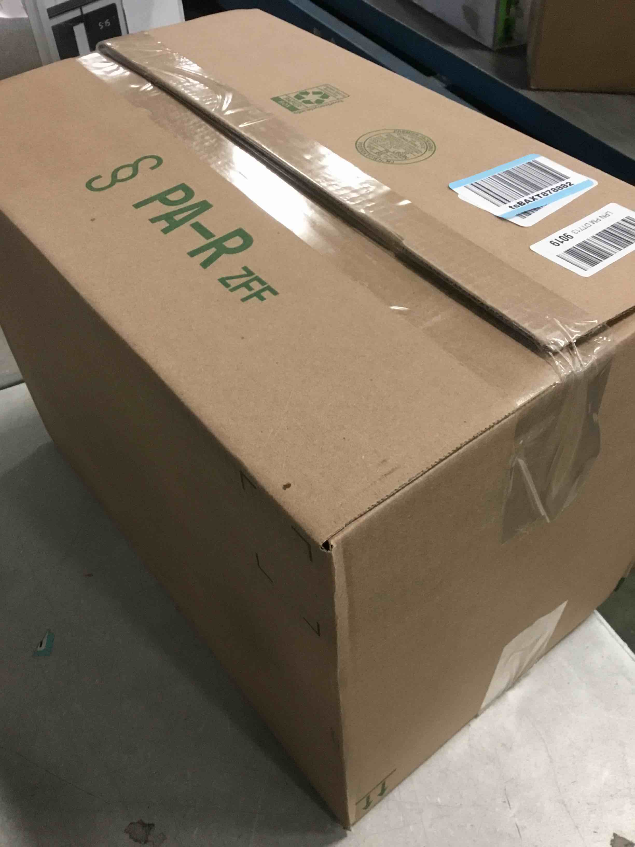 https://s3.amazonaws.com/lotting-images-prod/bidfta/GRA3542874_1746535780710.jpeg