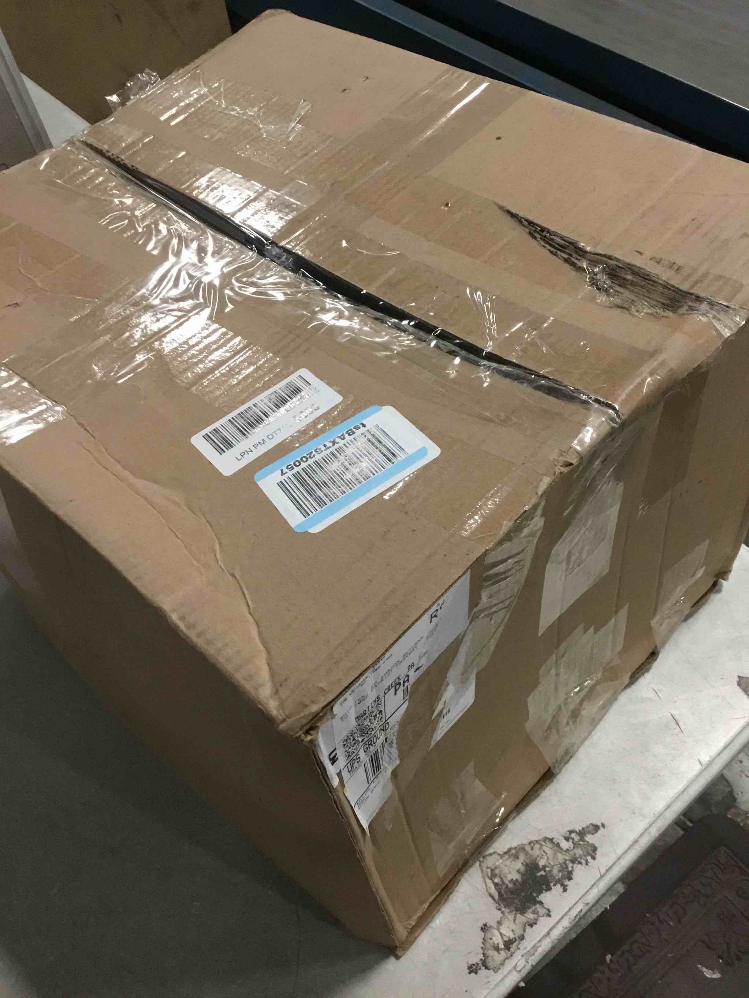 https://s3.amazonaws.com/lotting-images-prod/bidfta/GRA3542933_1746545019634.jpeg