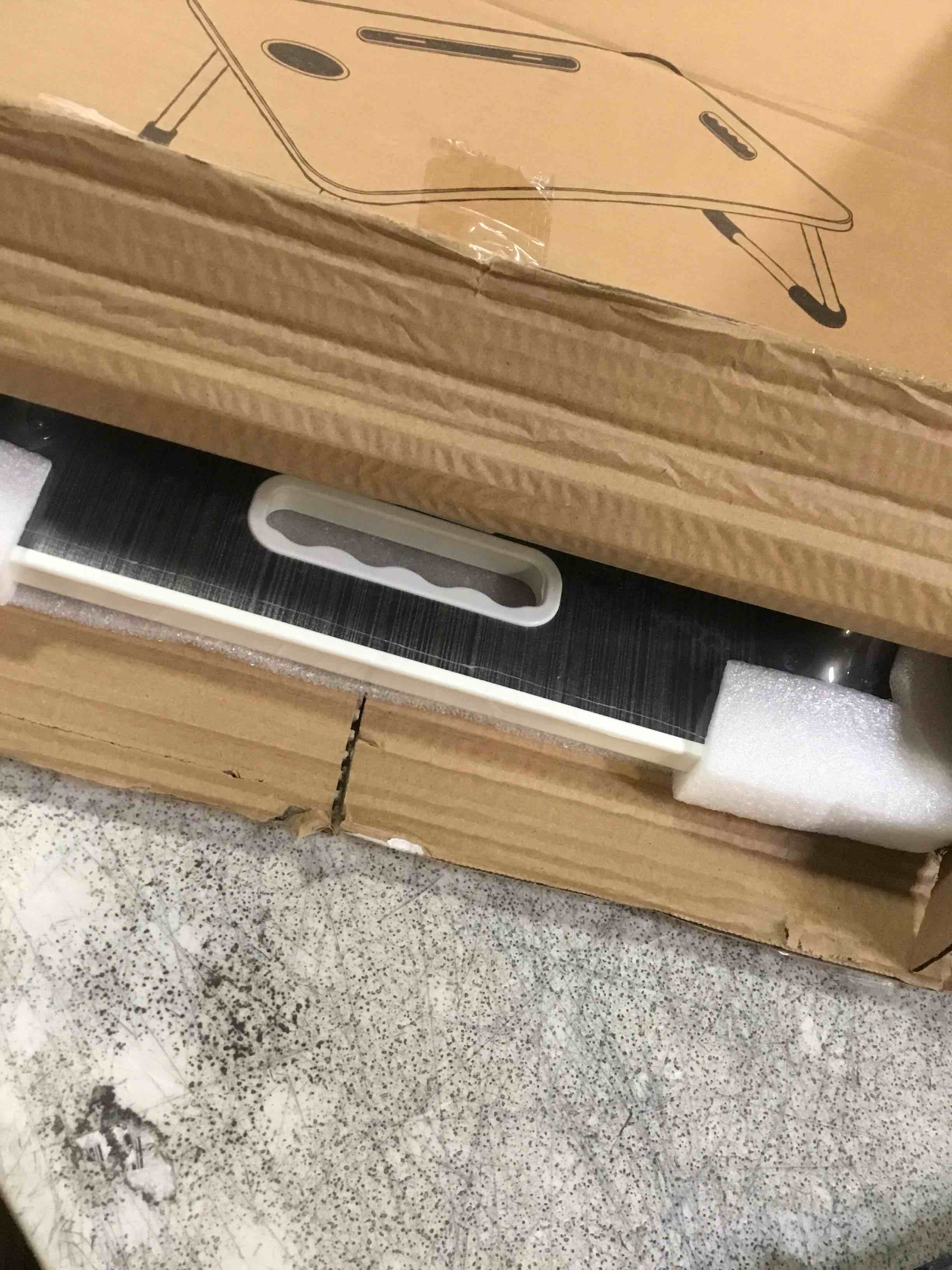 https://s3.amazonaws.com/lotting-images-prod/bidfta/GRA3543207_1746721813726.jpeg