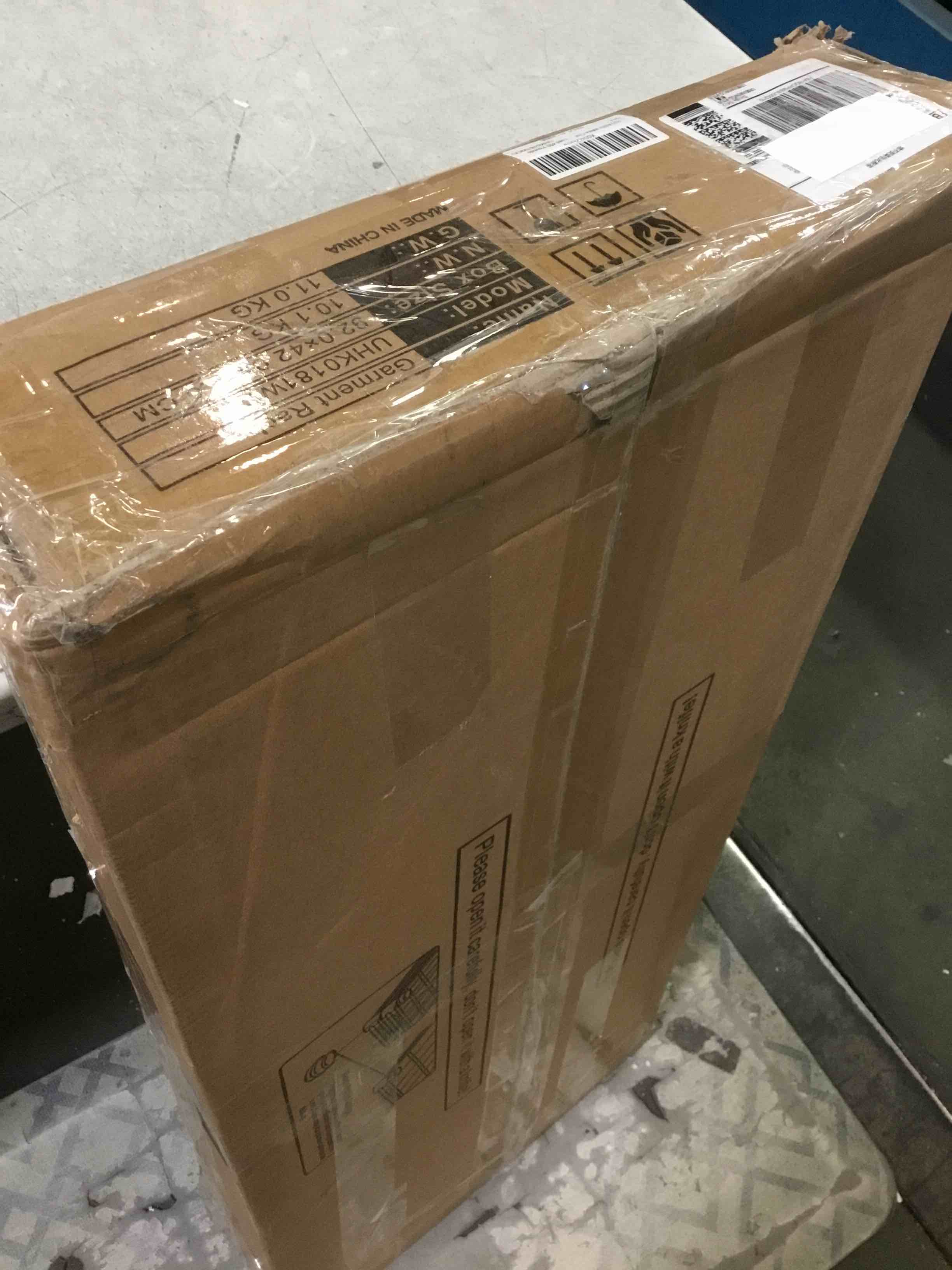 https://s3.amazonaws.com/lotting-images-prod/bidfta/GRA3543373_1746802847424.jpeg