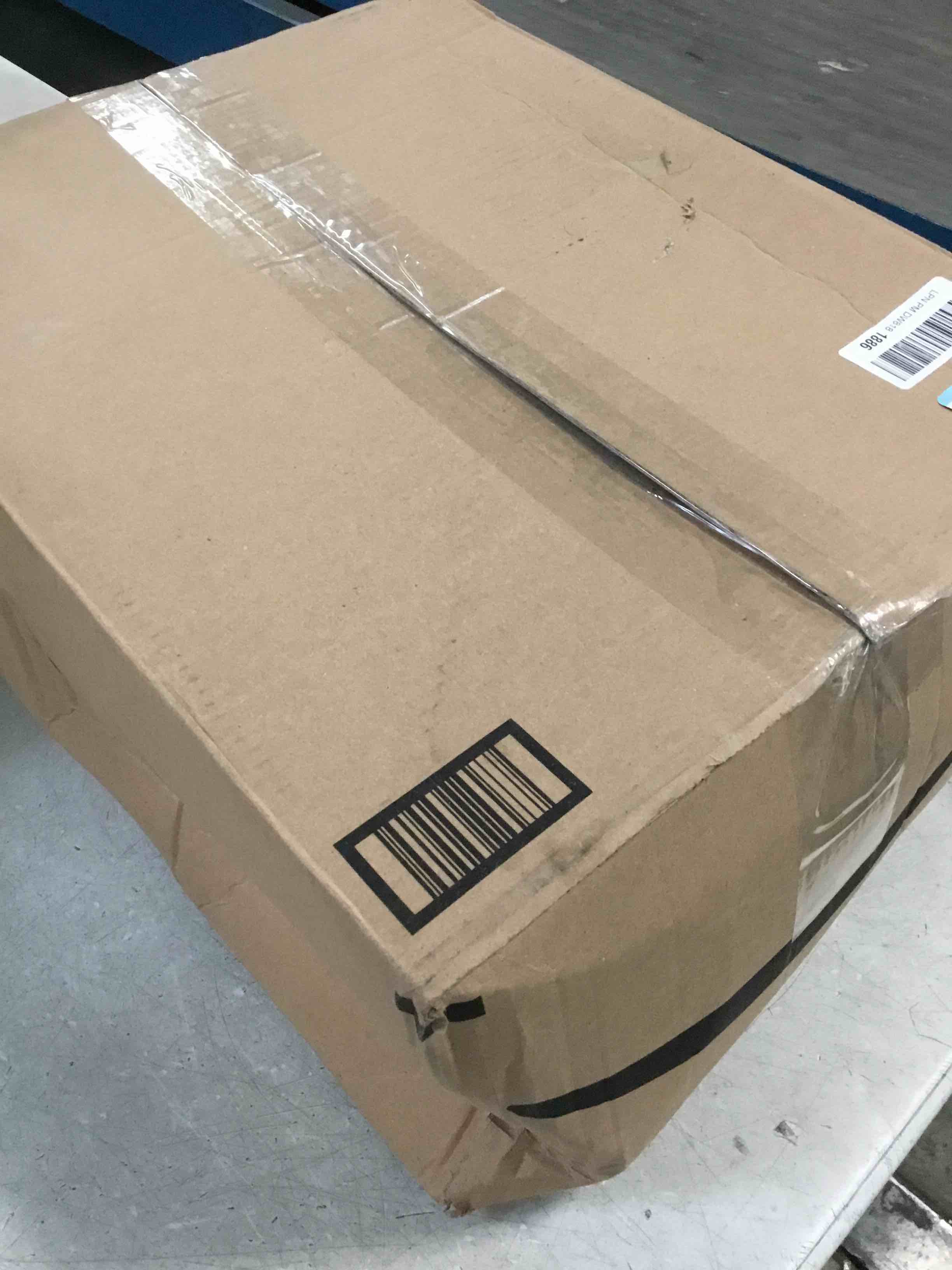 https://s3.amazonaws.com/lotting-images-prod/bidfta/GRA3543813_1747140180995.jpeg