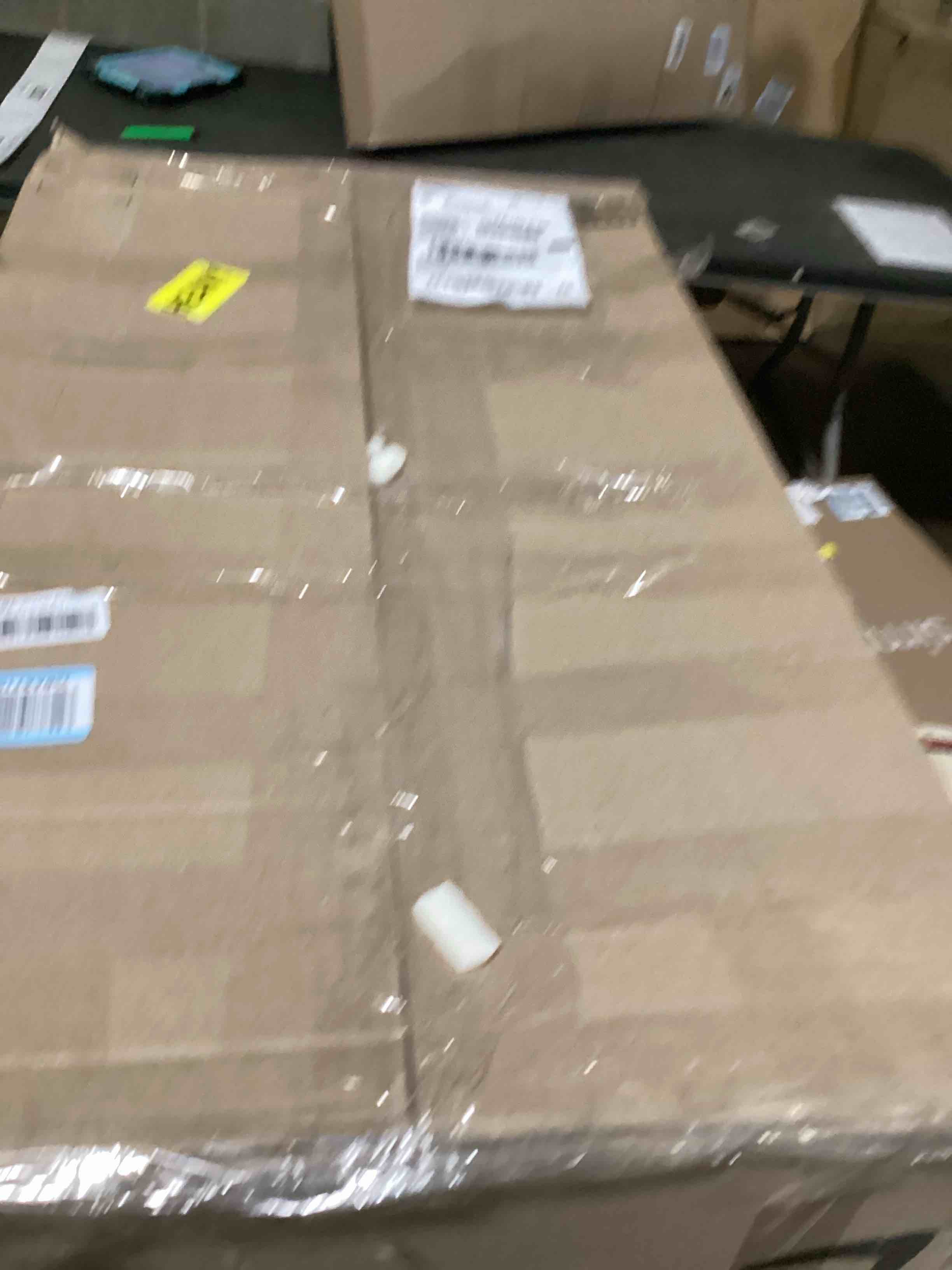 https://s3.amazonaws.com/lotting-images-prod/bidfta/GRA3544342_1745946055948.jpeg