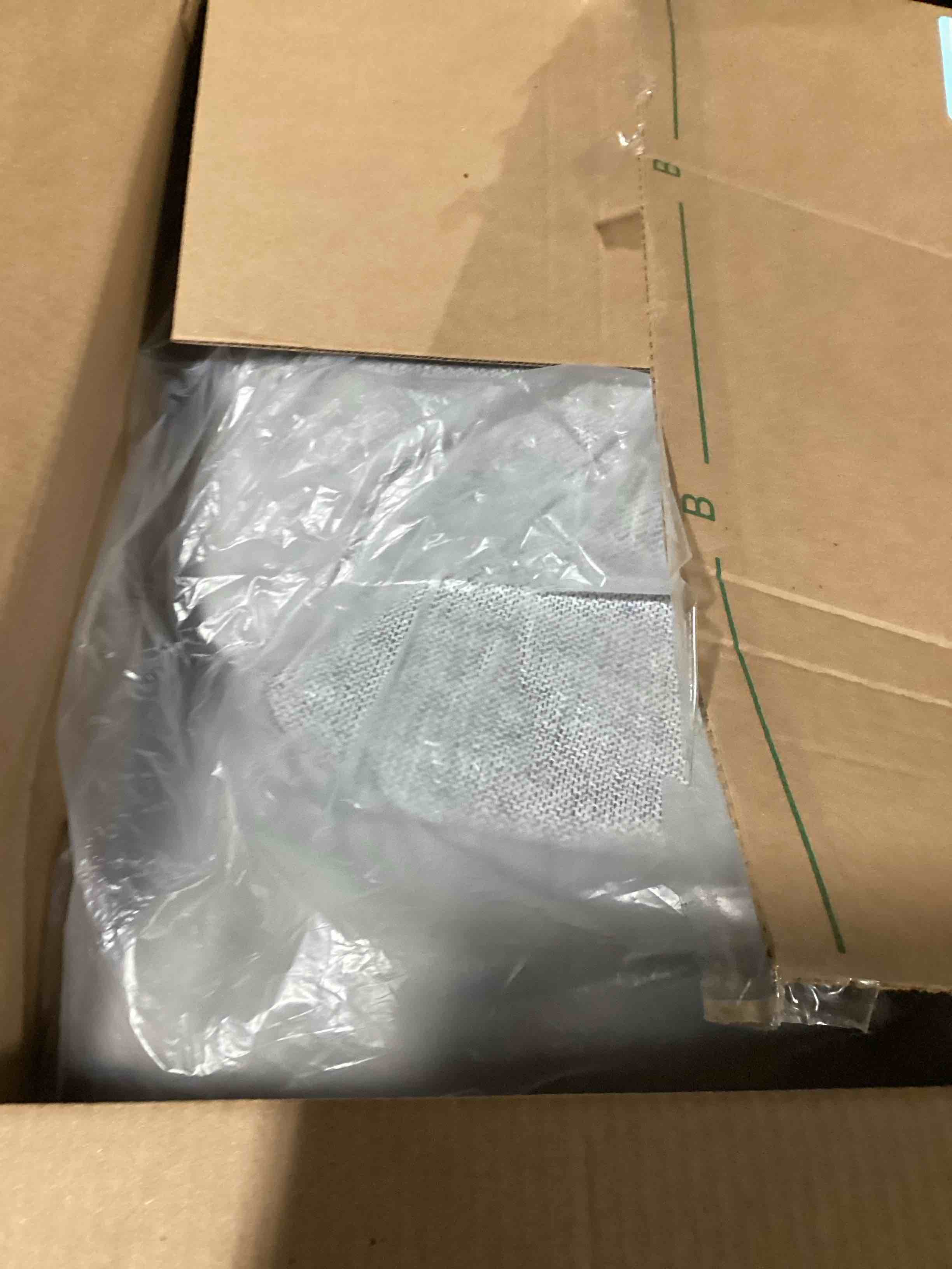 https://s3.amazonaws.com/lotting-images-prod/bidfta/GRA3544400_1746010968310.jpeg