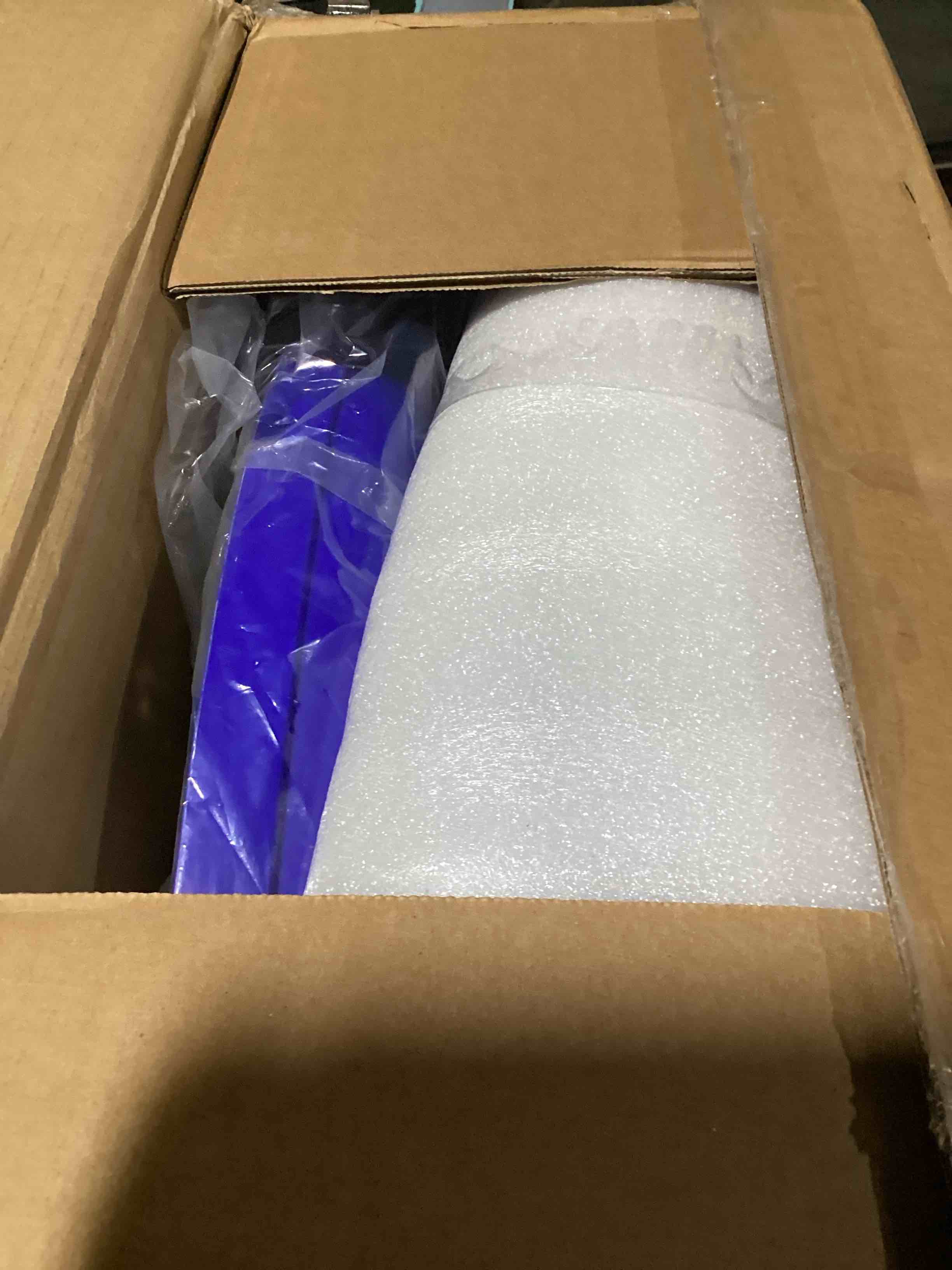 https://s3.amazonaws.com/lotting-images-prod/bidfta/GRA3544407_1746011648874.jpeg