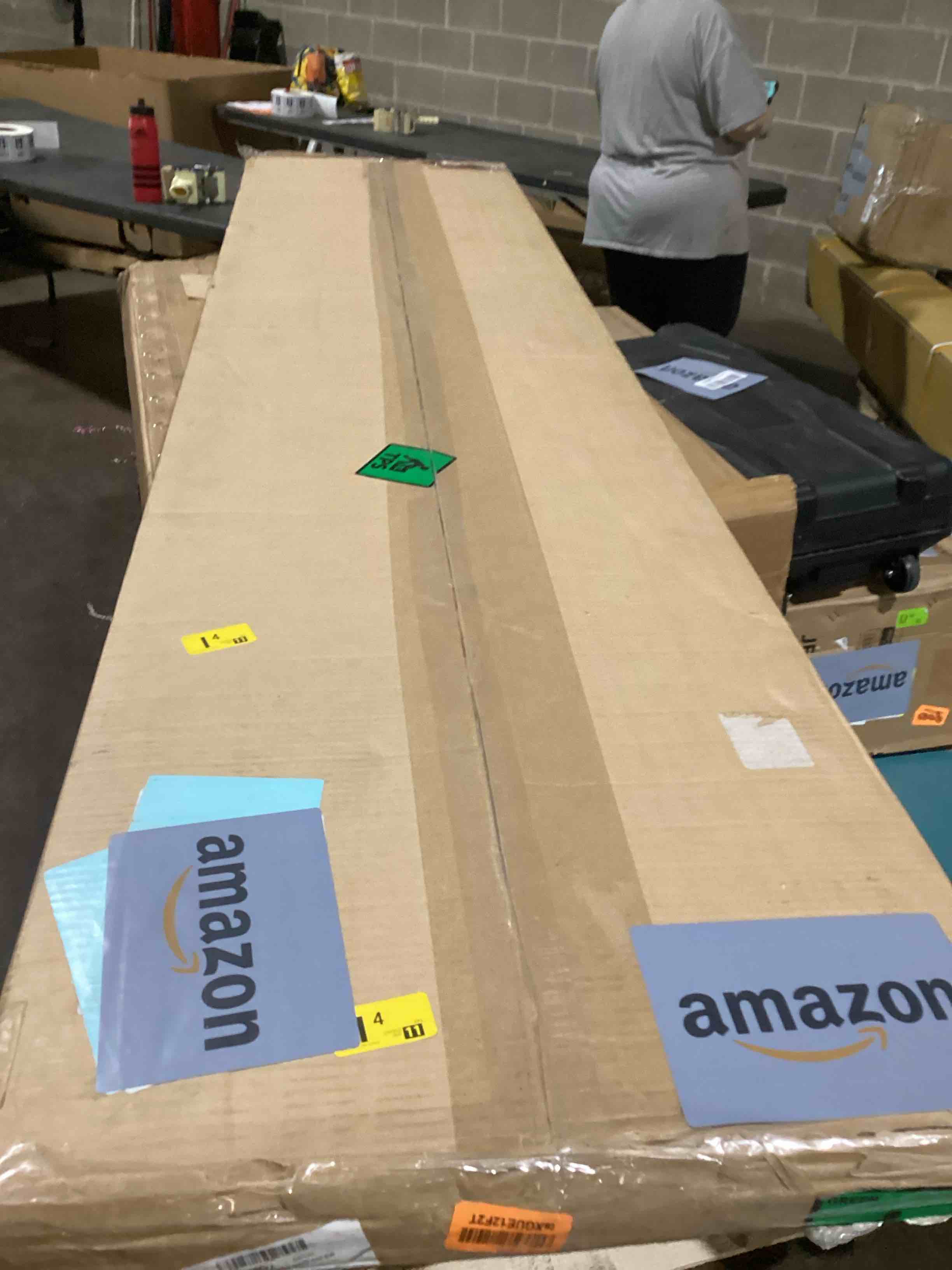https://s3.amazonaws.com/lotting-images-prod/bidfta/GRA3544669_1746039947916.jpeg