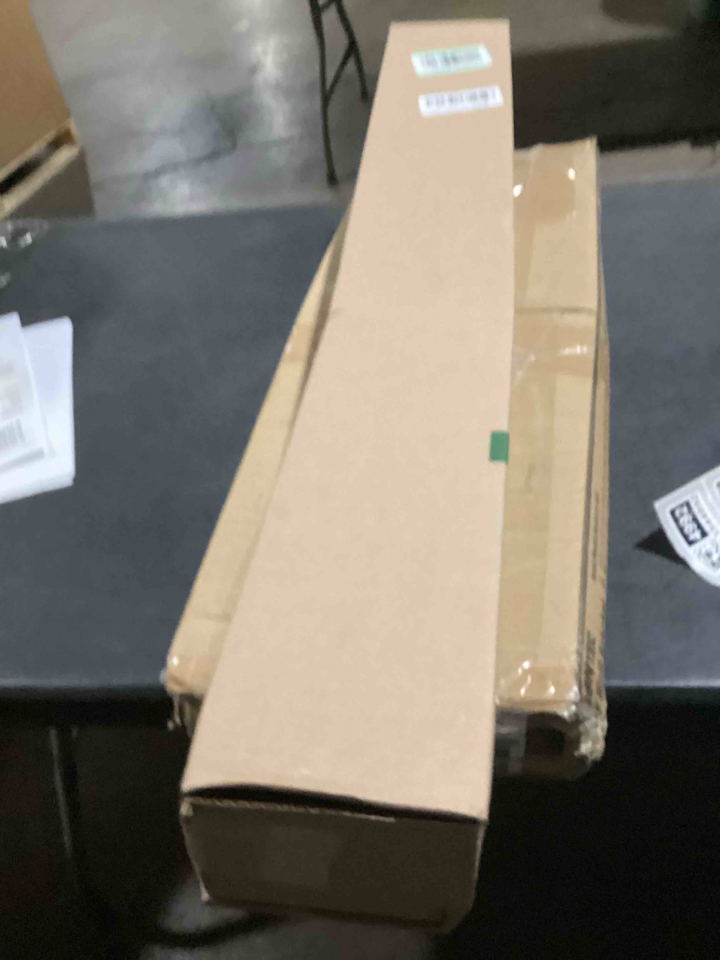 https://s3.amazonaws.com/lotting-images-prod/bidfta/GRA3544992_1746442500210.jpeg