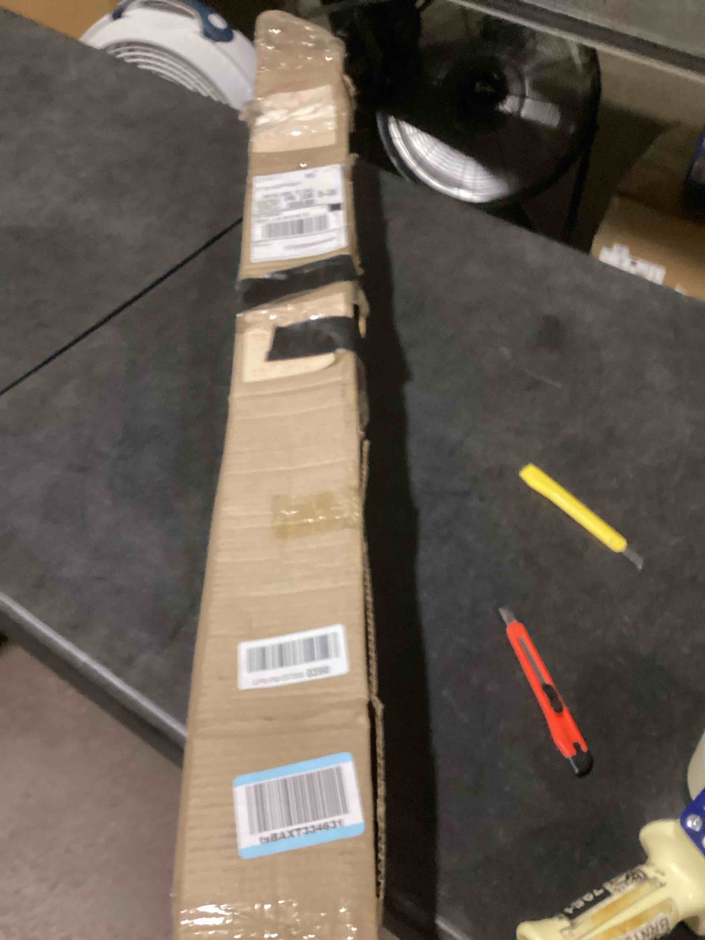 https://s3.amazonaws.com/lotting-images-prod/bidfta/GRA3545111_1746454769849.jpeg