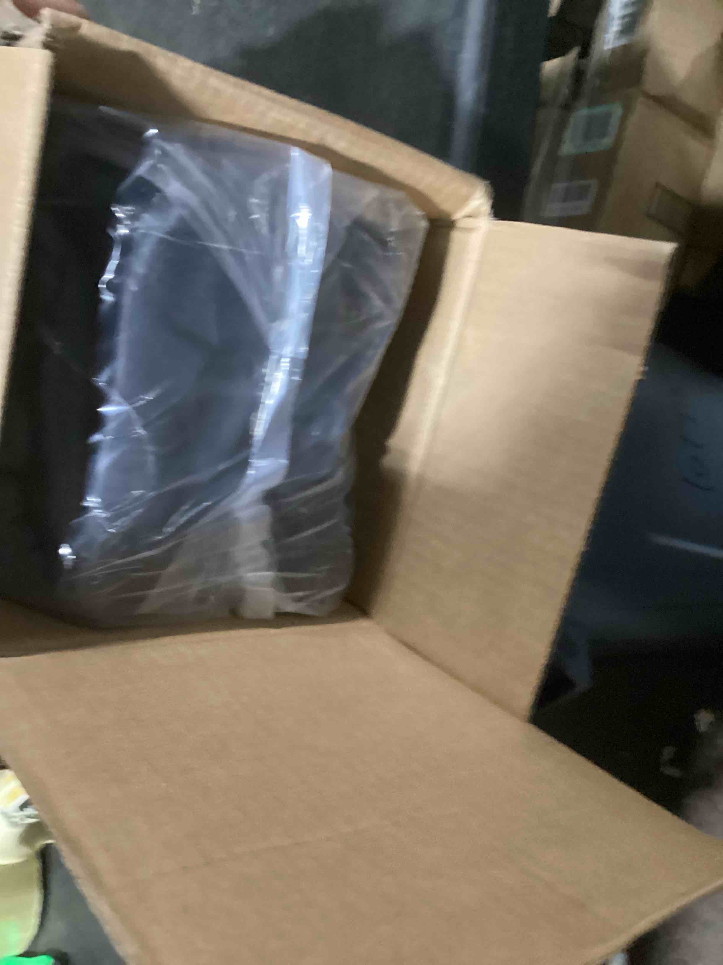 https://s3.amazonaws.com/lotting-images-prod/bidfta/GRA3545411_1746547661148.jpeg