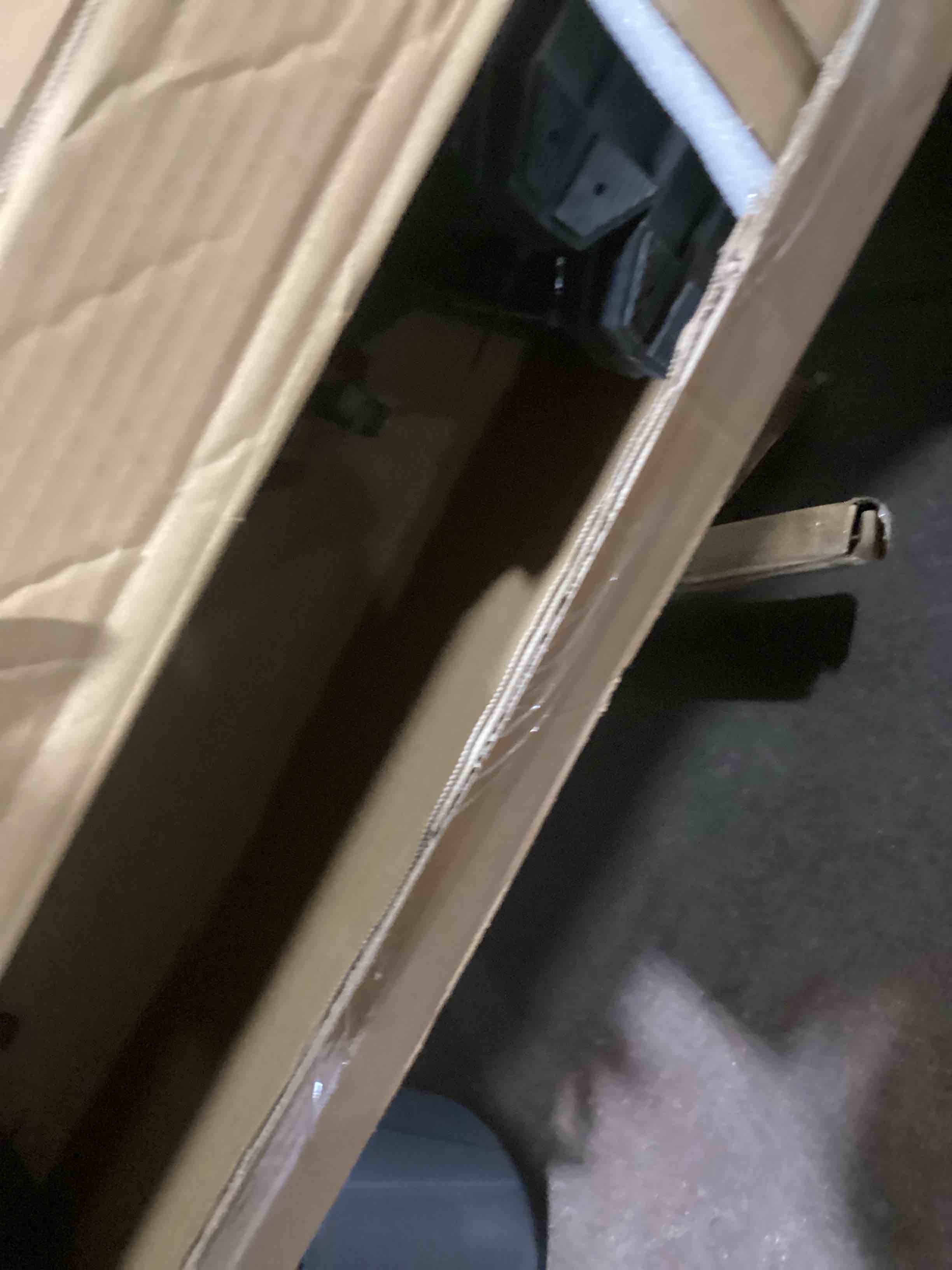 https://s3.amazonaws.com/lotting-images-prod/bidfta/GRA3545650_1746636666131.jpeg