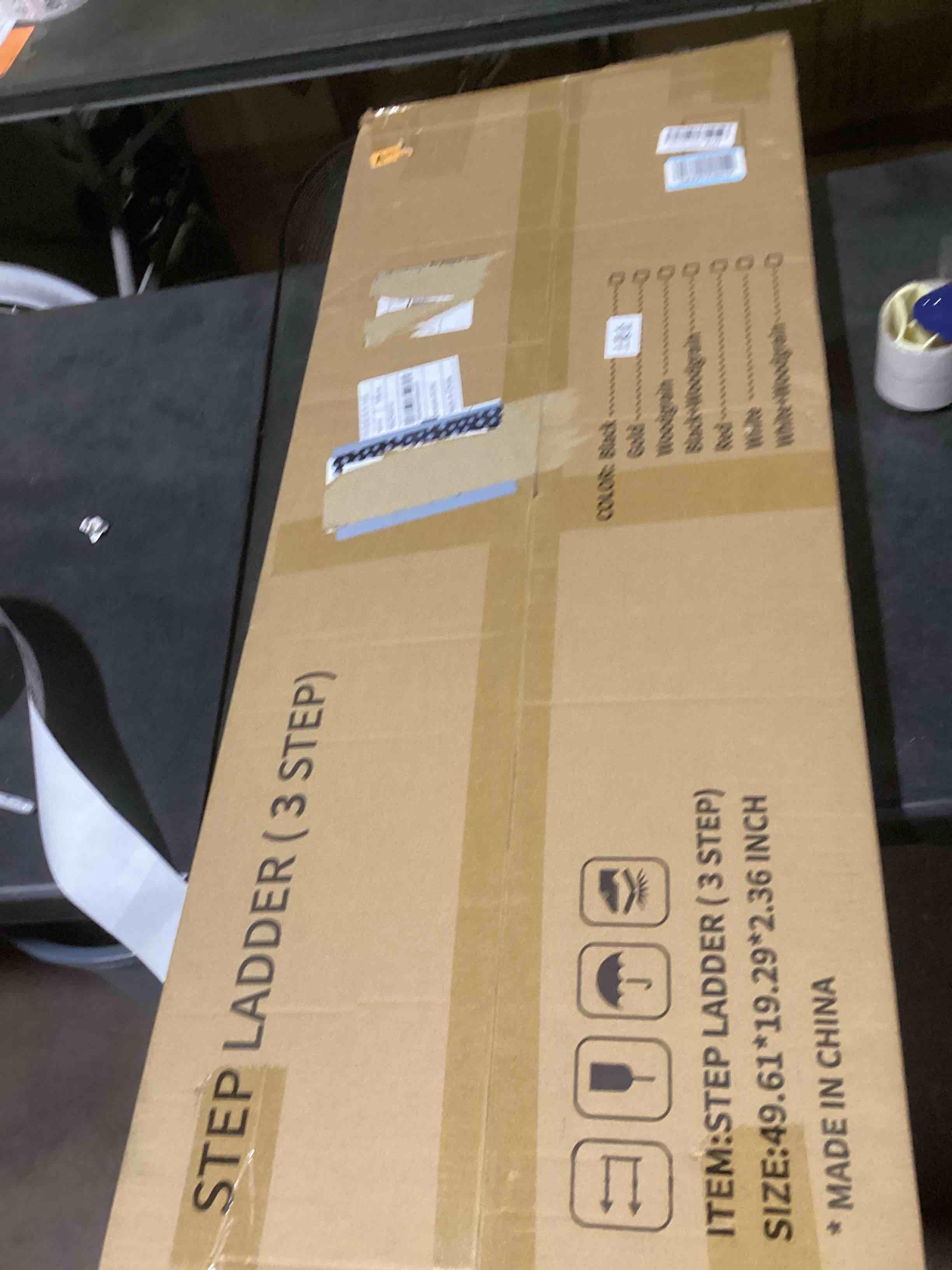 https://s3.amazonaws.com/lotting-images-prod/bidfta/GRA3545669_1746640308791.jpeg