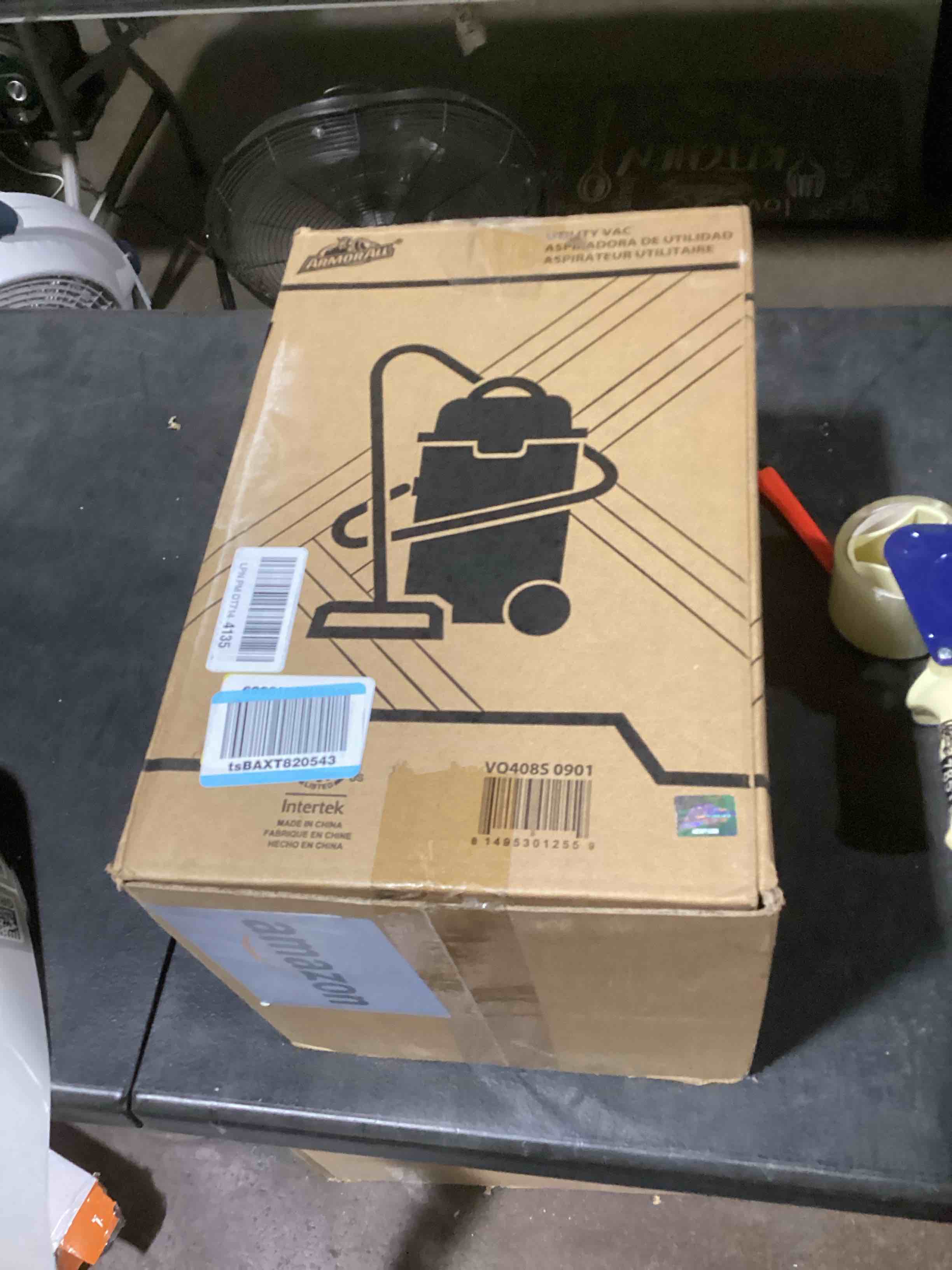 https://s3.amazonaws.com/lotting-images-prod/bidfta/GRA3546079_1746800861337.jpeg