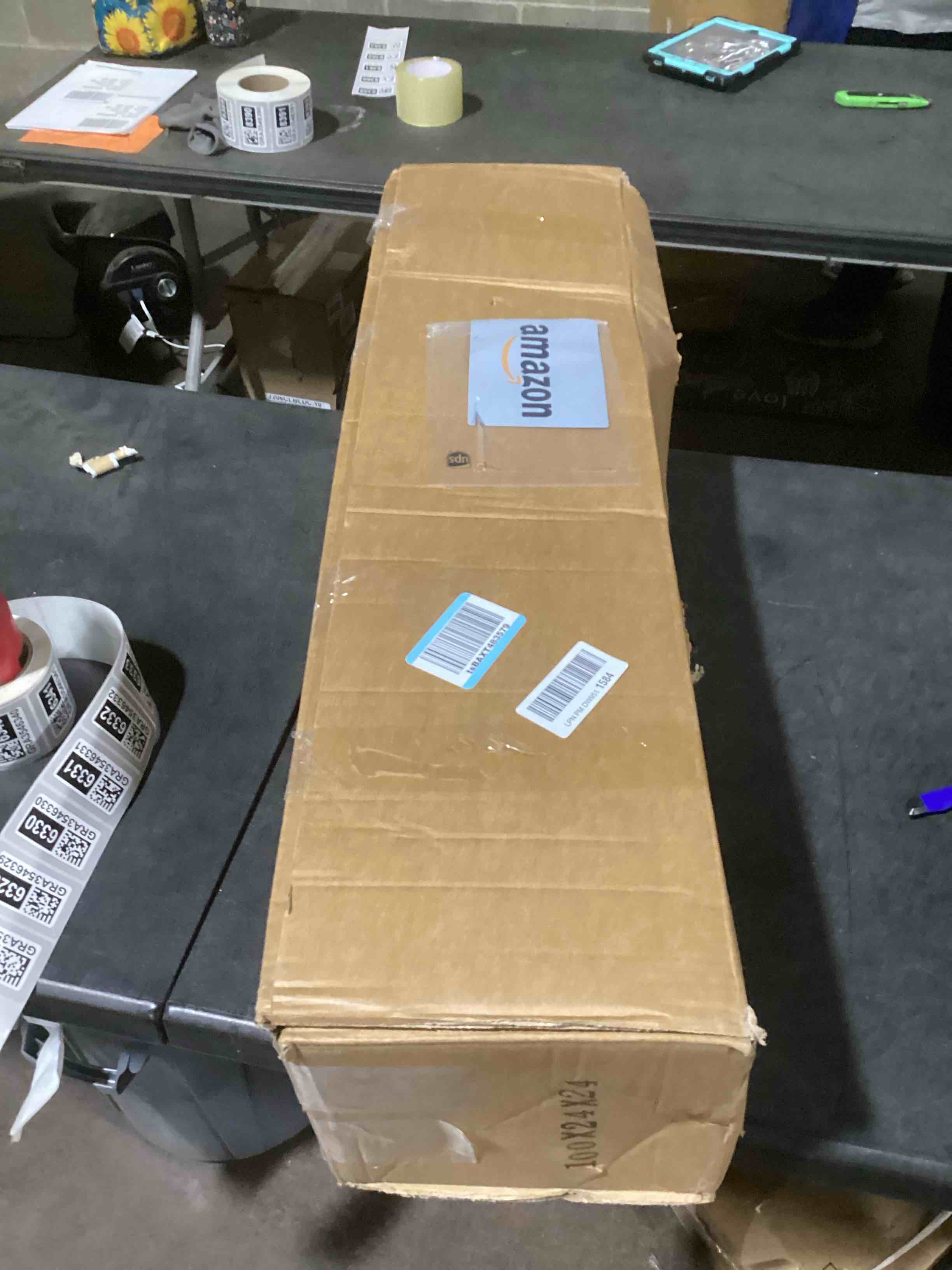 https://s3.amazonaws.com/lotting-images-prod/bidfta/GRA3546328_1747065250916.jpeg