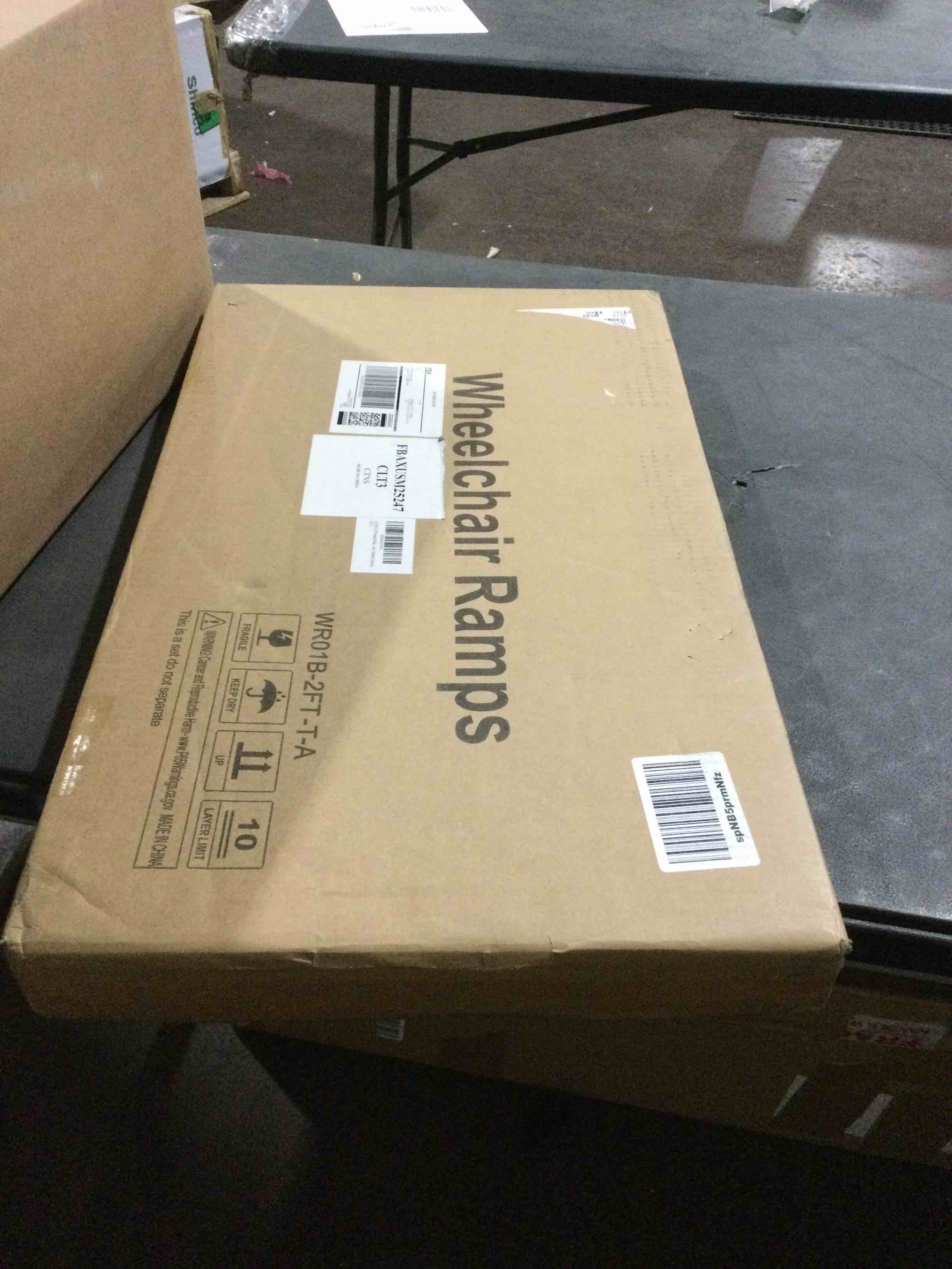 https://s3.amazonaws.com/lotting-images-prod/bidfta/GRA3547315_1746016737493.jpeg