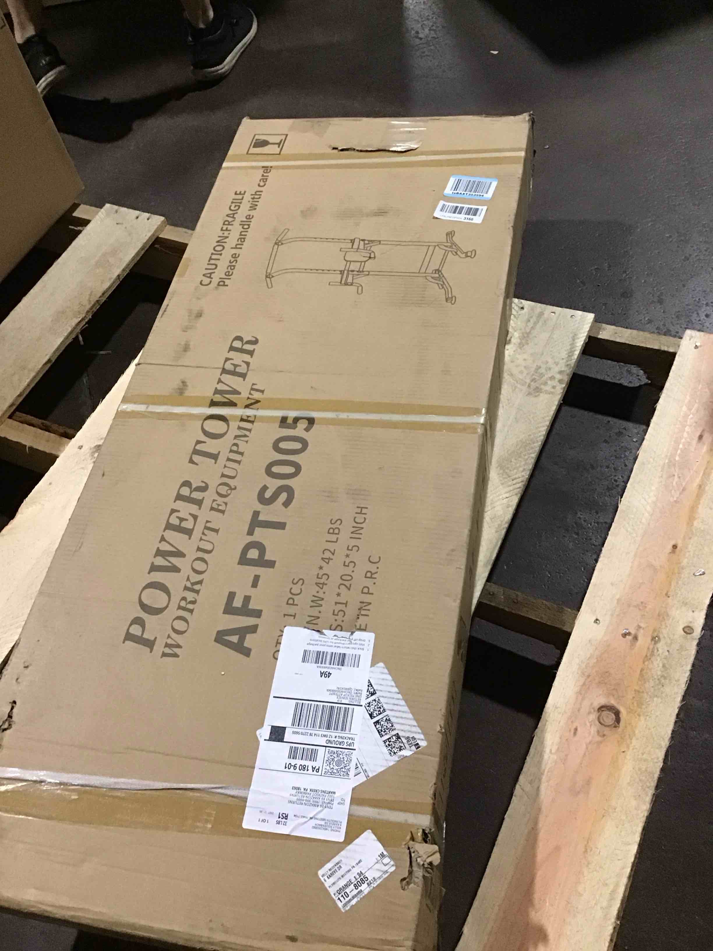 https://s3.amazonaws.com/lotting-images-prod/bidfta/GRA3547640_1746193431390.jpeg