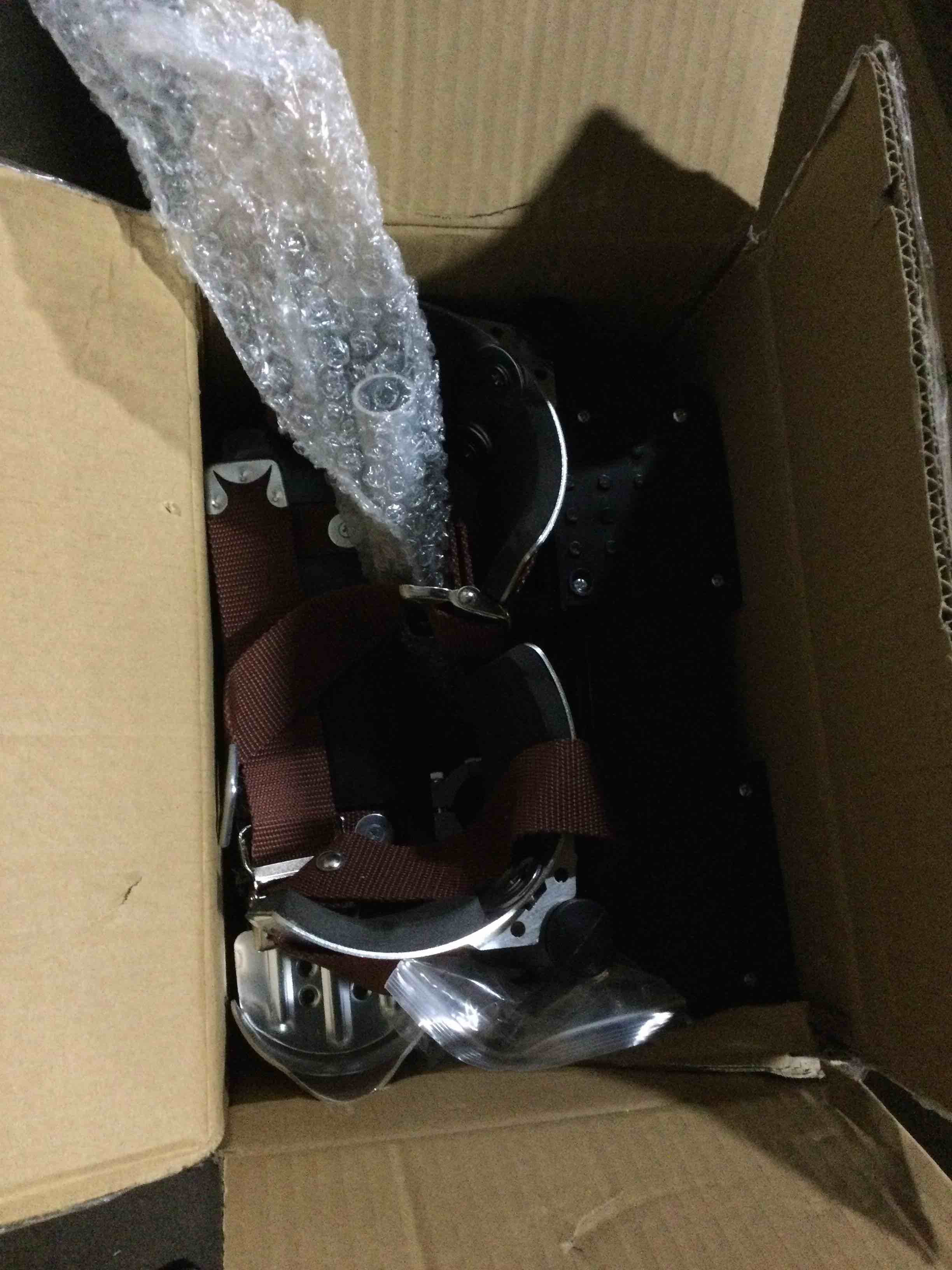 https://s3.amazonaws.com/lotting-images-prod/bidfta/GRA3547958_1746547033976.jpeg