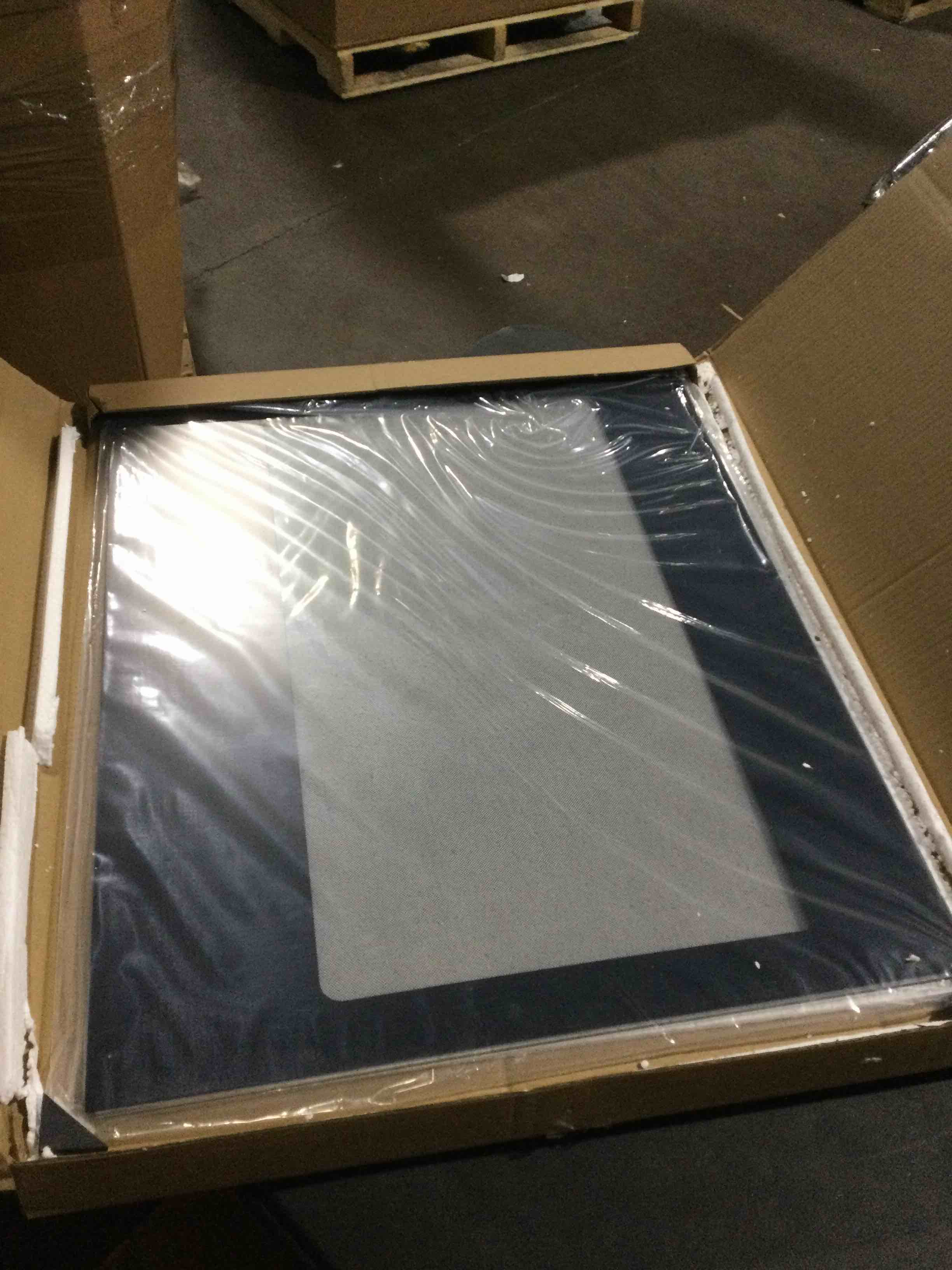 https://s3.amazonaws.com/lotting-images-prod/bidfta/GRA3547967_1746549164506.jpeg