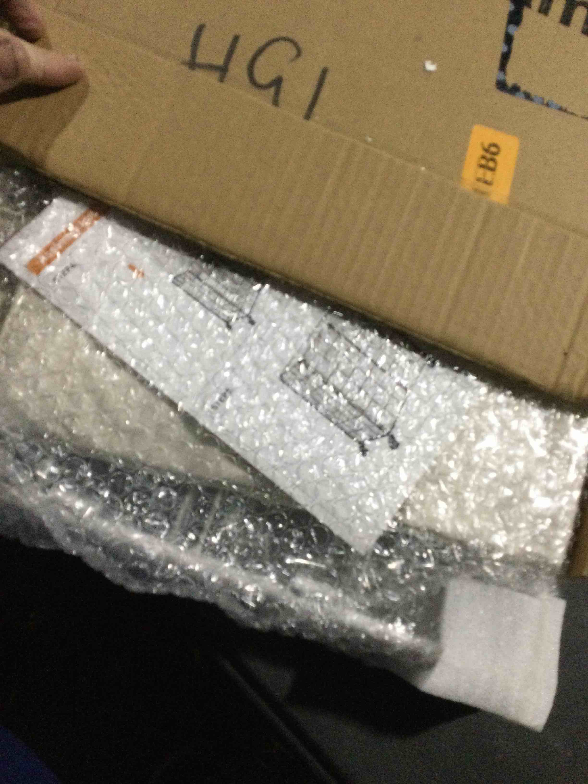 https://s3.amazonaws.com/lotting-images-prod/bidfta/GRA3548005_1746619837727.jpeg
