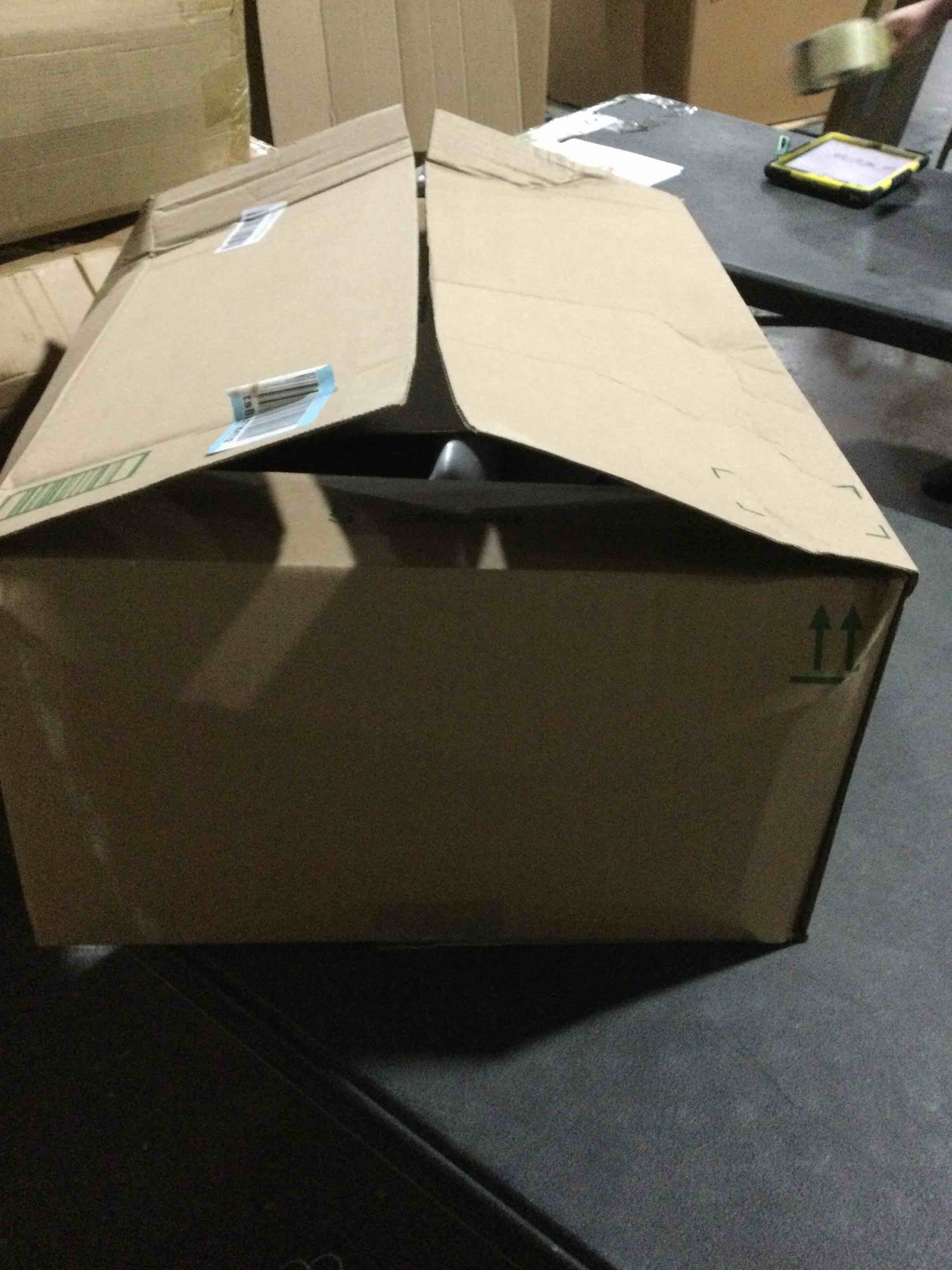 https://s3.amazonaws.com/lotting-images-prod/bidfta/GRA3548166_1746718822683.jpeg