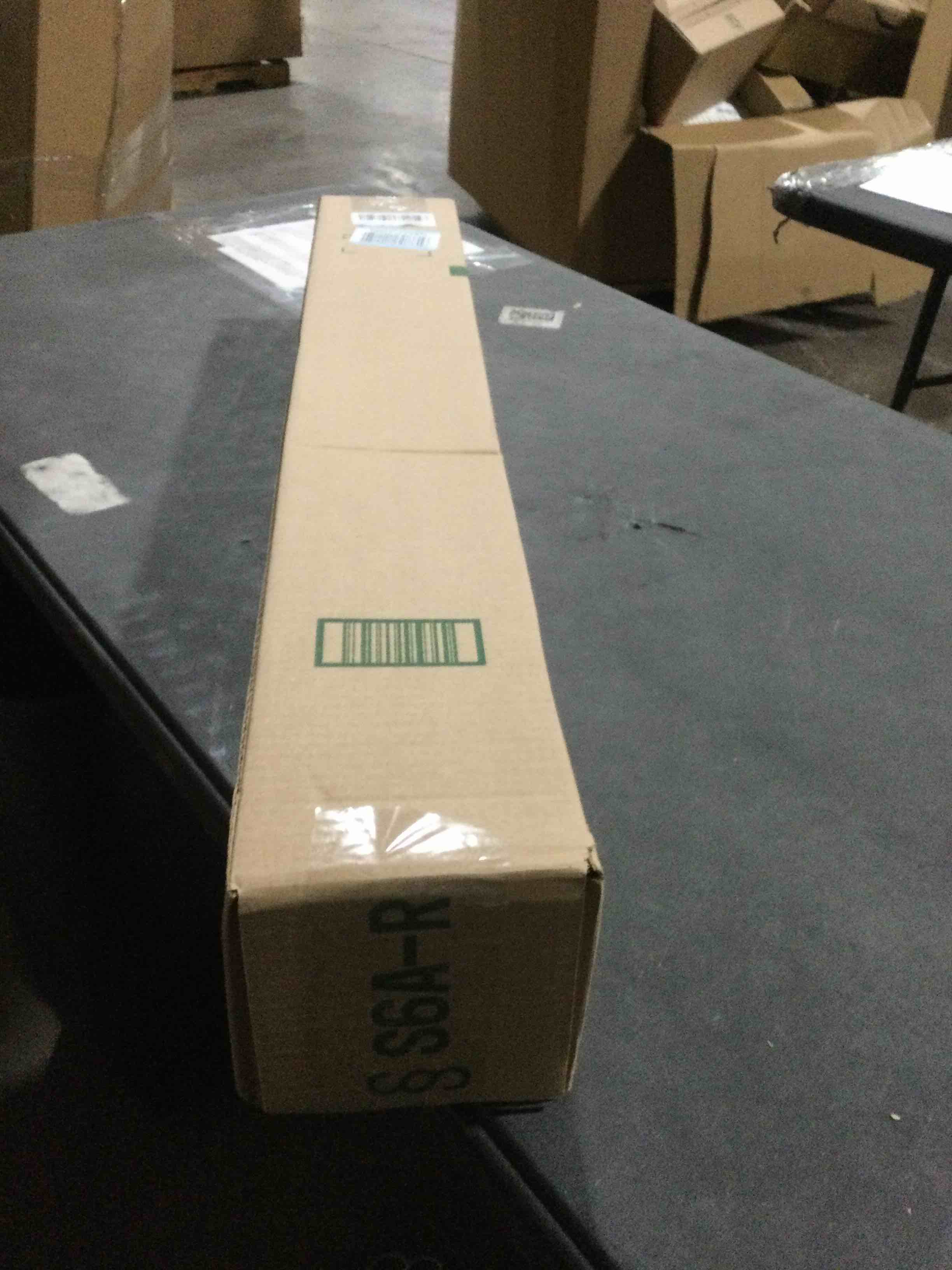 https://s3.amazonaws.com/lotting-images-prod/bidfta/GRA3548291_1746811103447.jpeg