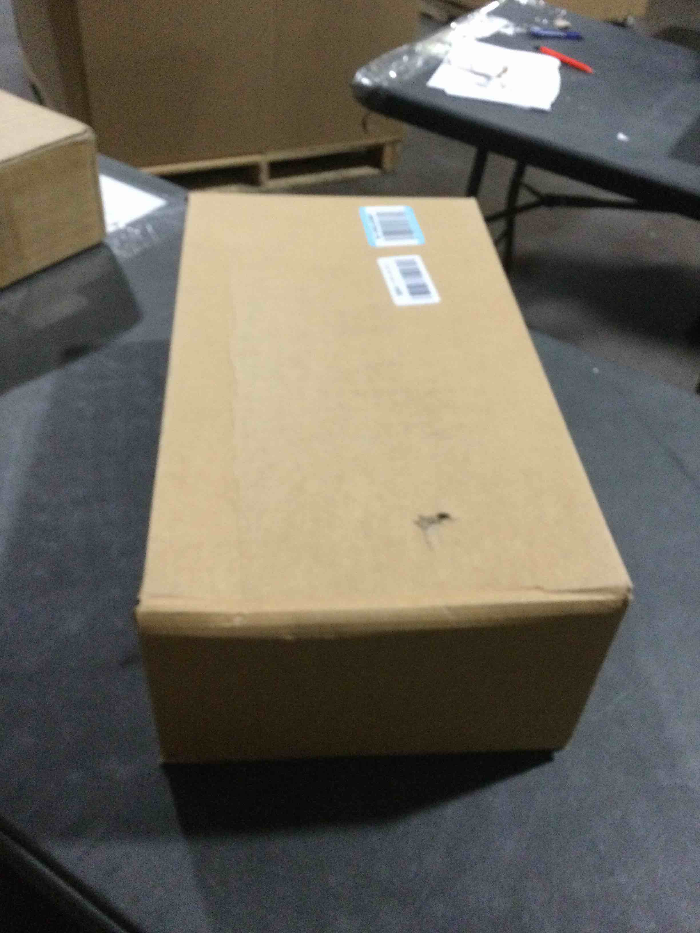 https://s3.amazonaws.com/lotting-images-prod/bidfta/GRA3548321_1747050164641.jpeg