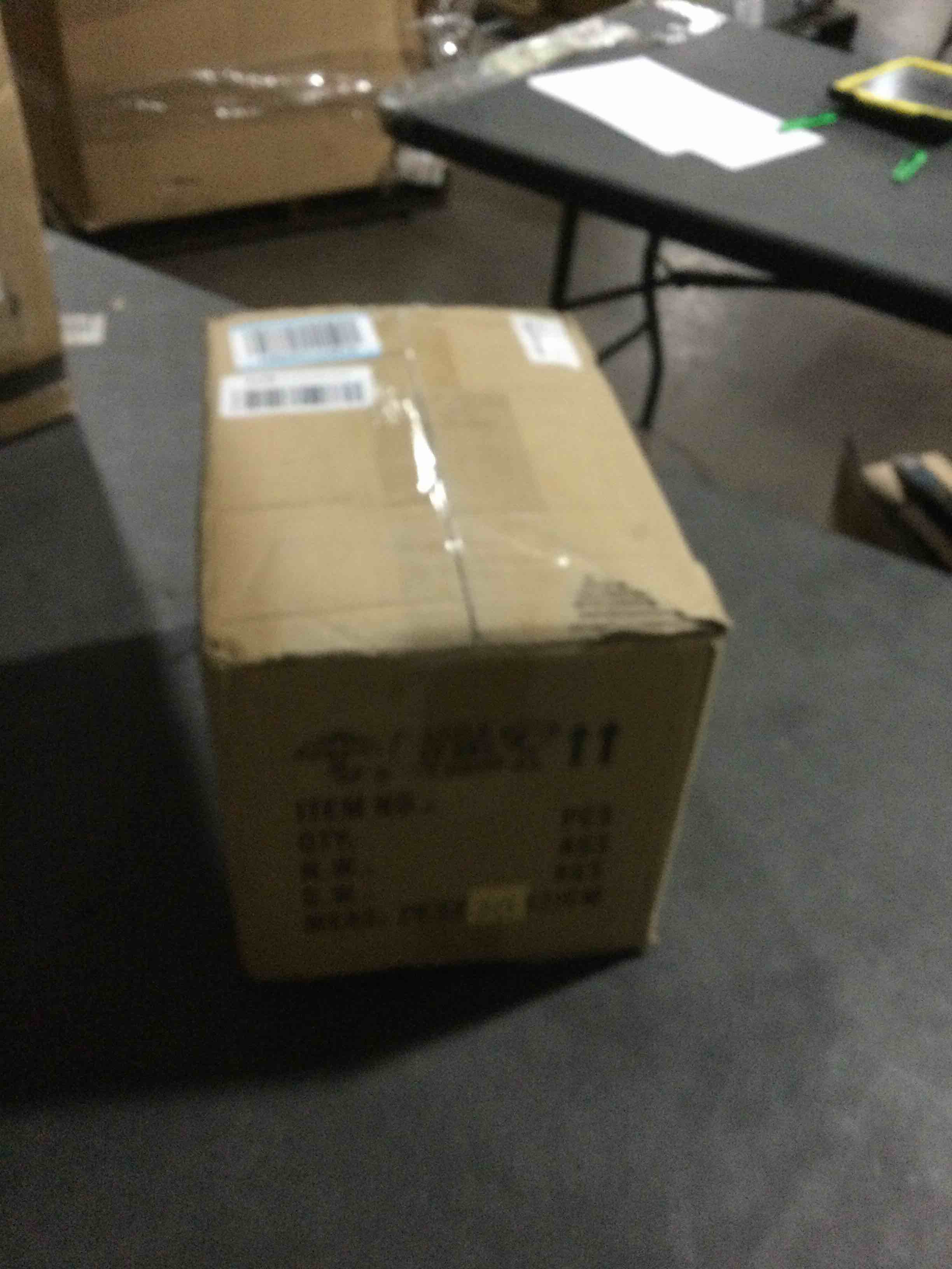 https://s3.amazonaws.com/lotting-images-prod/bidfta/GRA3548520_1747160363744.jpeg