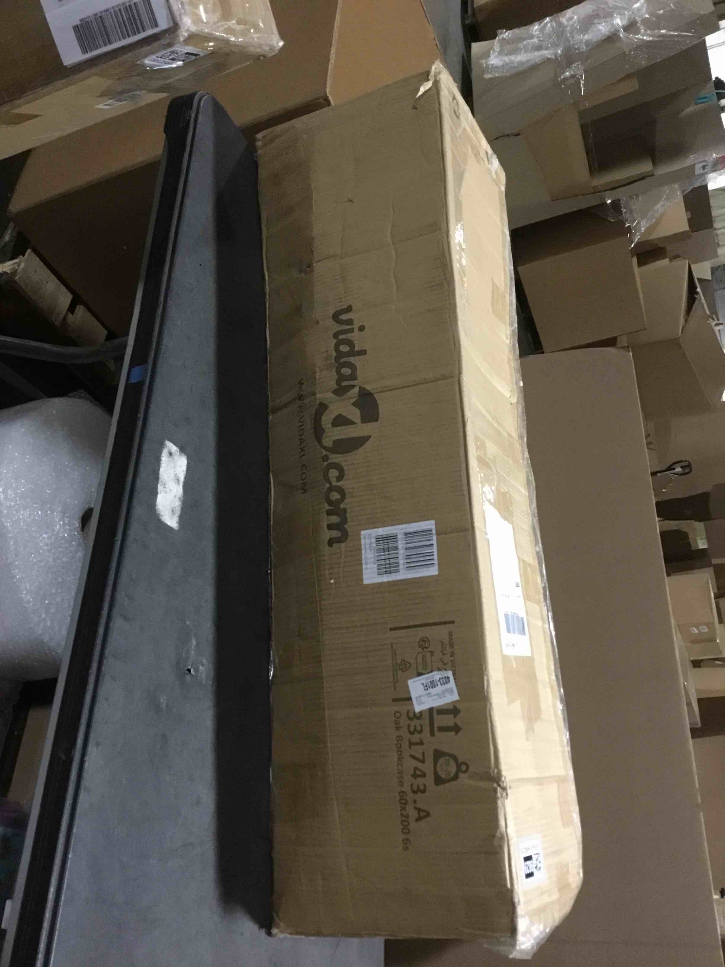 https://s3.amazonaws.com/lotting-images-prod/bidfta/GRA3549829_1749035756756.jpeg