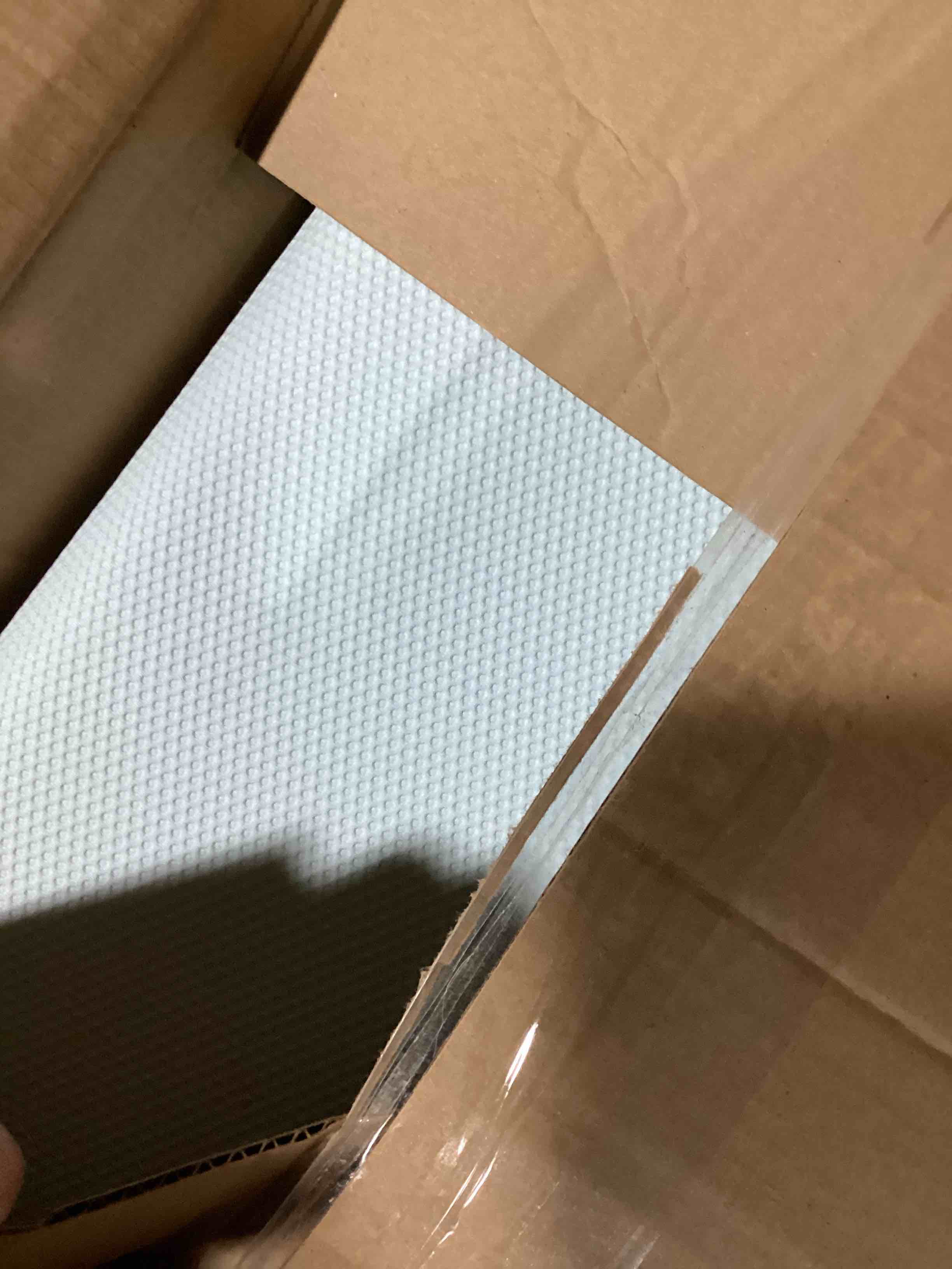 https://s3.amazonaws.com/lotting-images-prod/bidfta/GRA3550031_1747400003606.jpeg