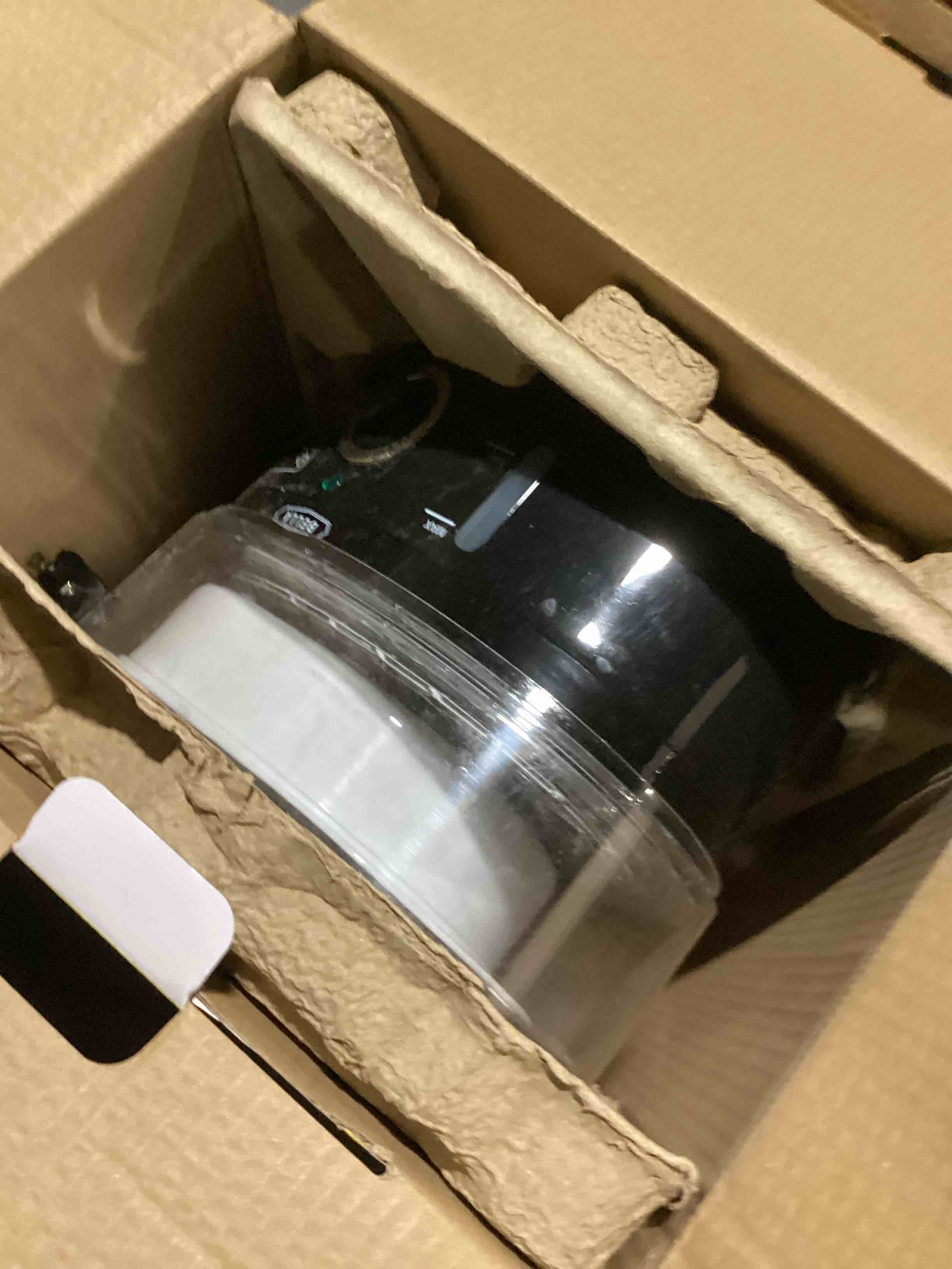 https://s3.amazonaws.com/lotting-images-prod/bidfta/GRA3550514_1747933177638.jpeg