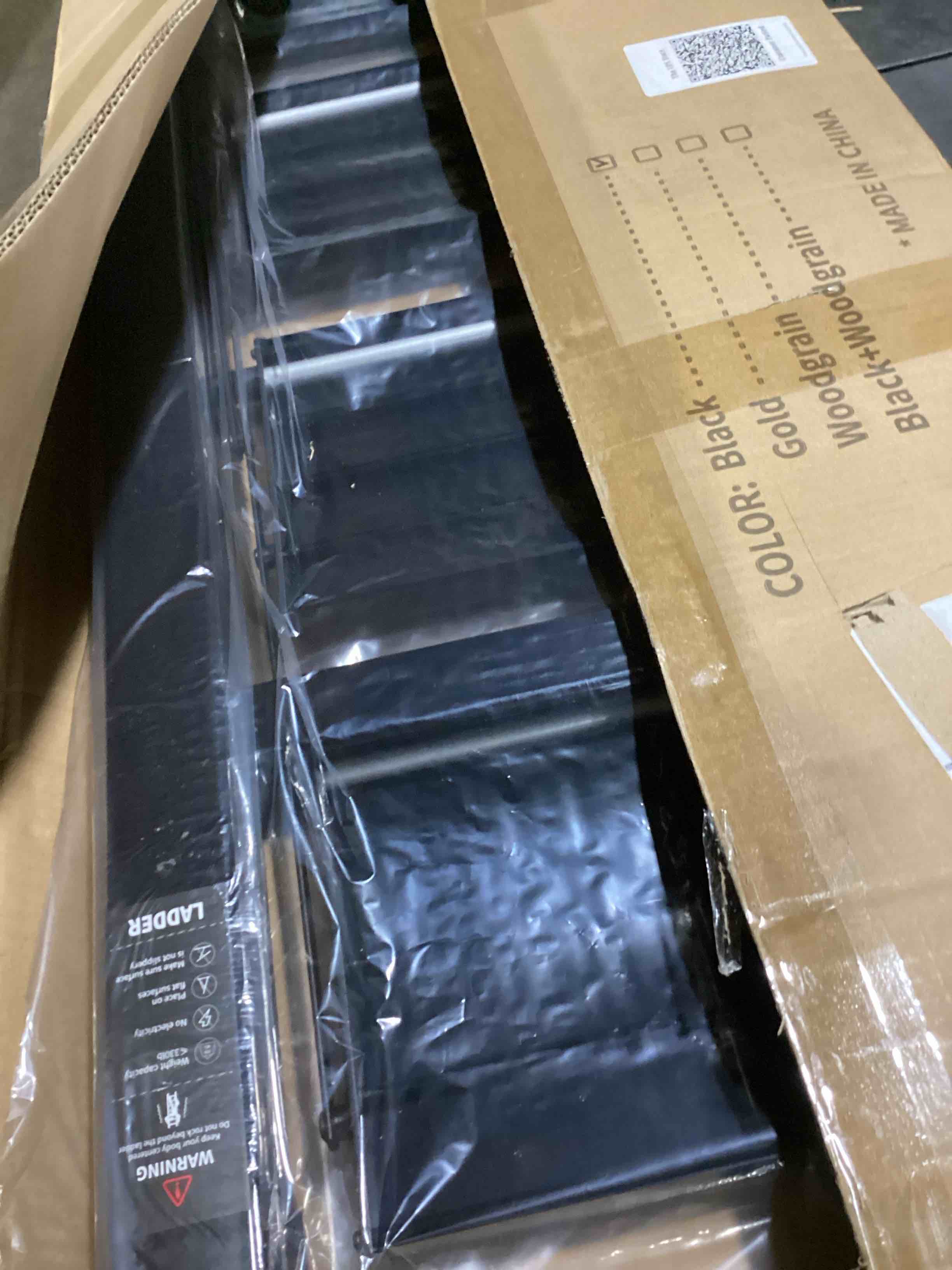 https://s3.amazonaws.com/lotting-images-prod/bidfta/GRA3550517_1747933938582.jpeg
