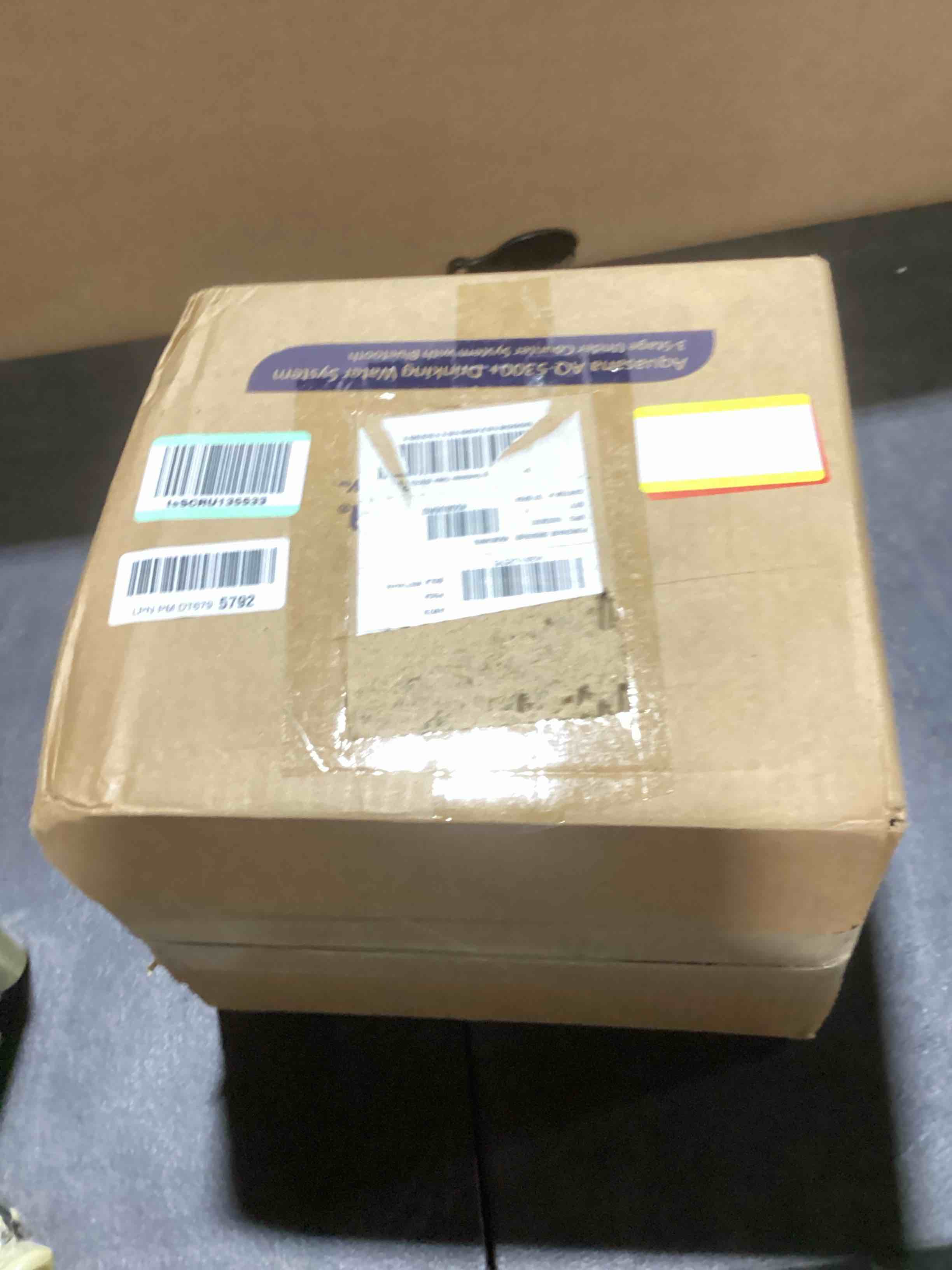 https://s3.amazonaws.com/lotting-images-prod/bidfta/GRA3550791_1748022108132.jpeg