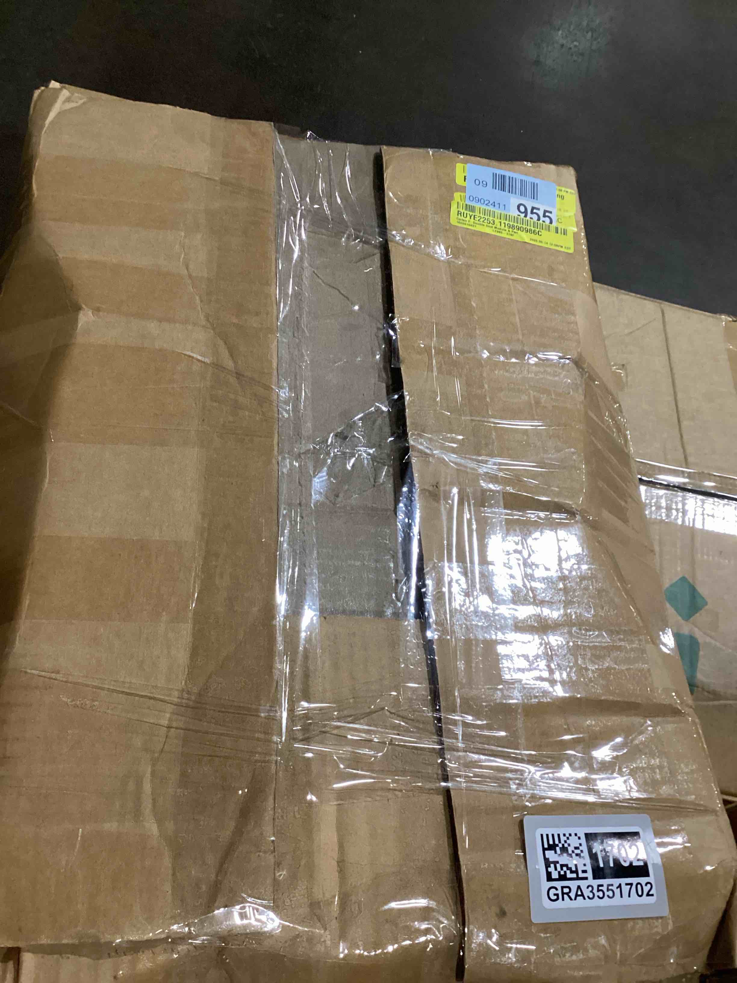https://s3.amazonaws.com/lotting-images-prod/bidfta/GRA3551702_1749052954338.jpeg
