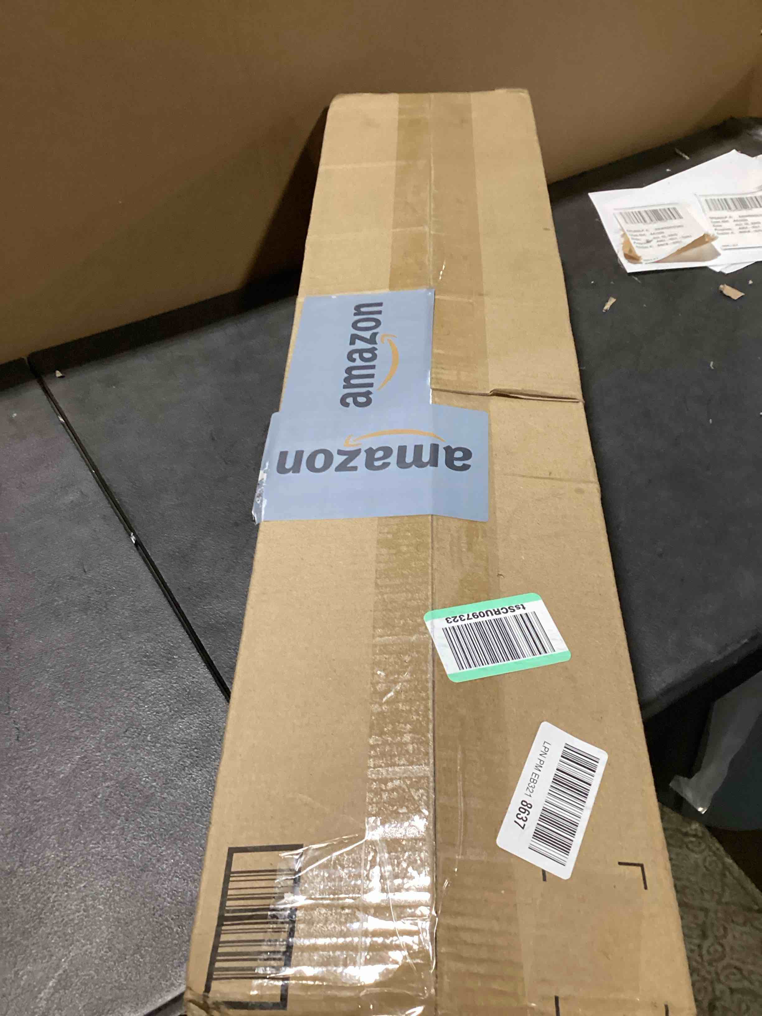 https://s3.amazonaws.com/lotting-images-prod/bidfta/GRA3552223_1749831905975.jpeg