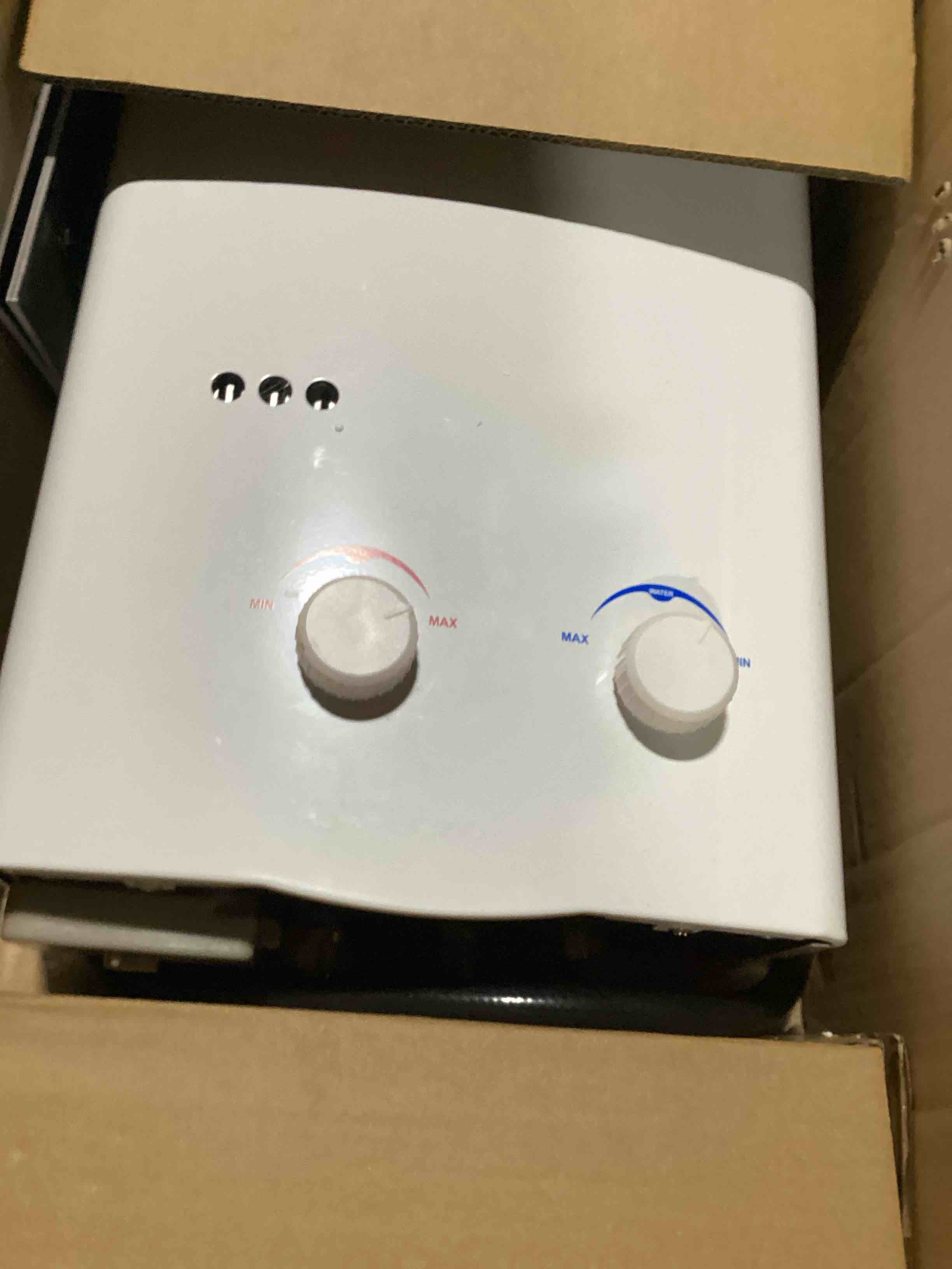 https://s3.amazonaws.com/lotting-images-prod/bidfta/GRA3552232_1749833083595.jpeg